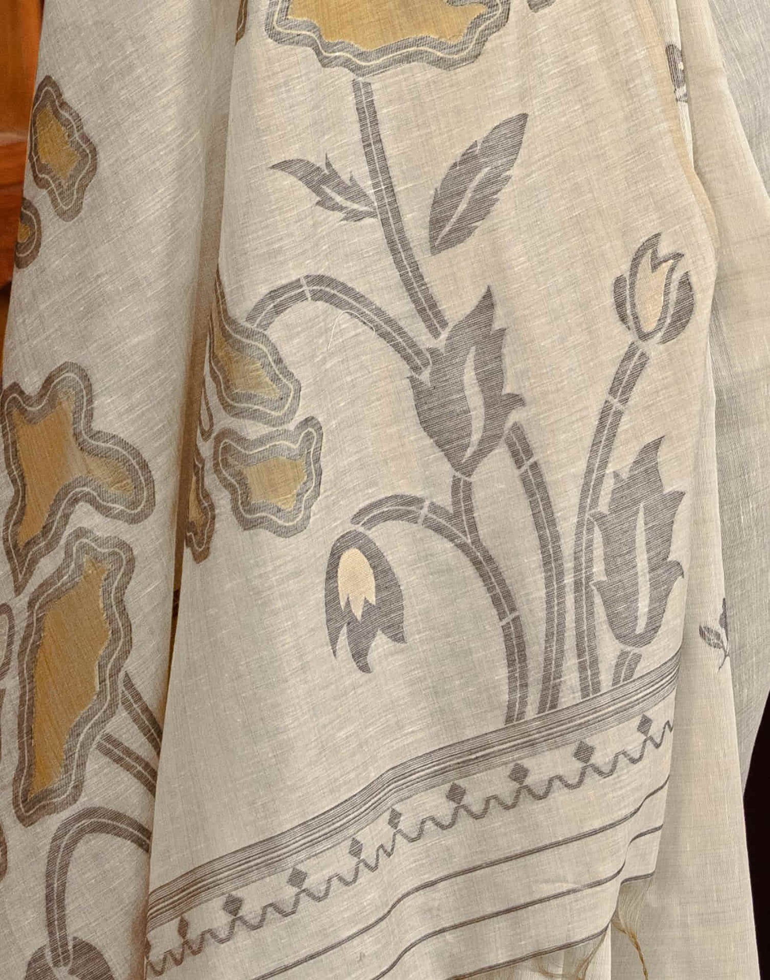 Beige Cotton Weaving Jamdani Saree