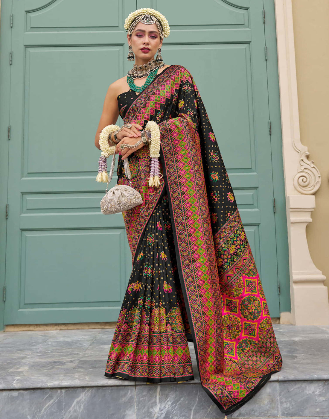Black Silk Weaving Saree