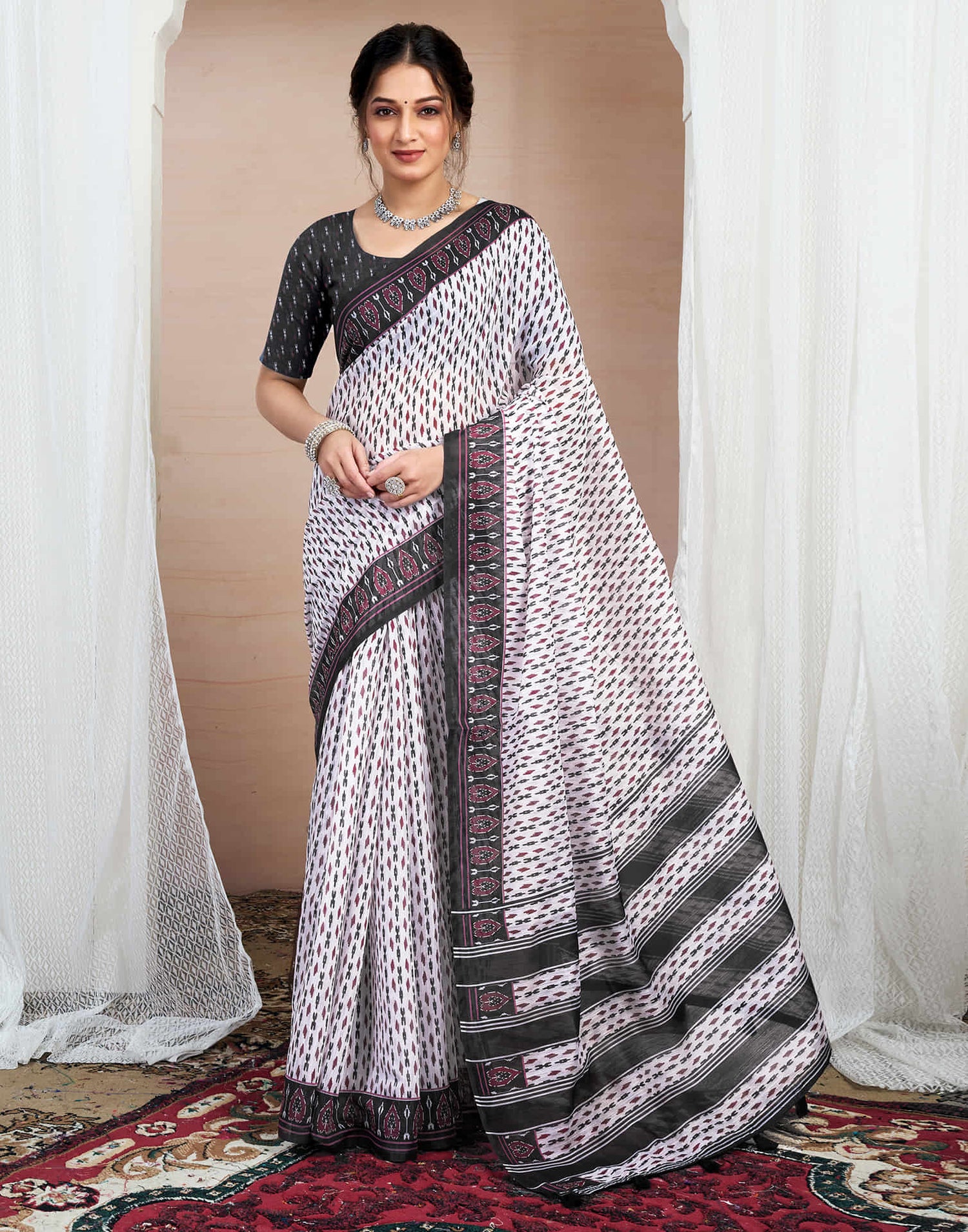 White Cotton Printed Saree