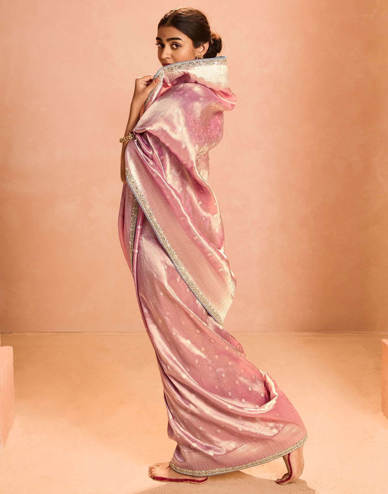 Pink Silk Weaving Kanjivaram Saree