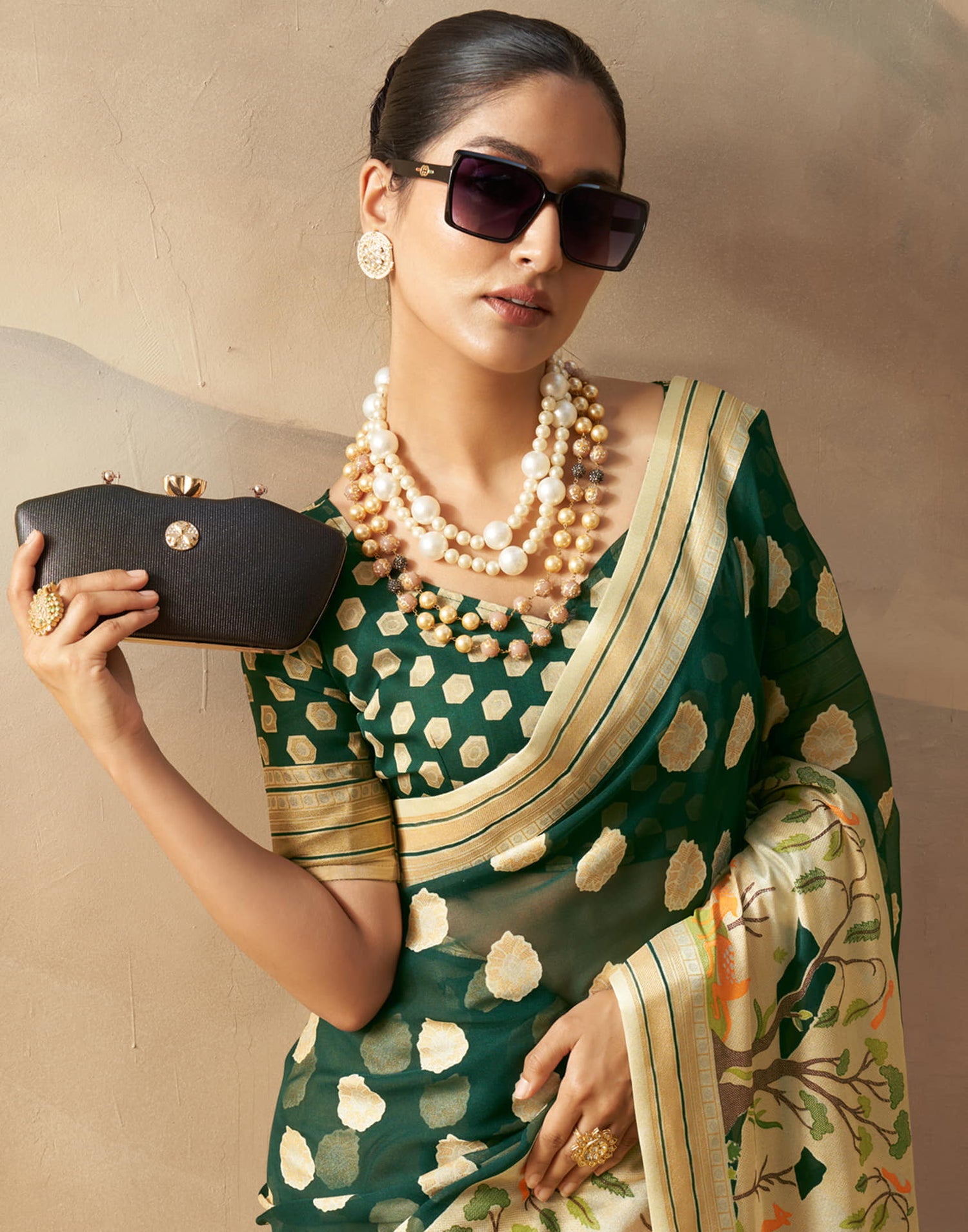 Dark Green Georgette Weaving Saree