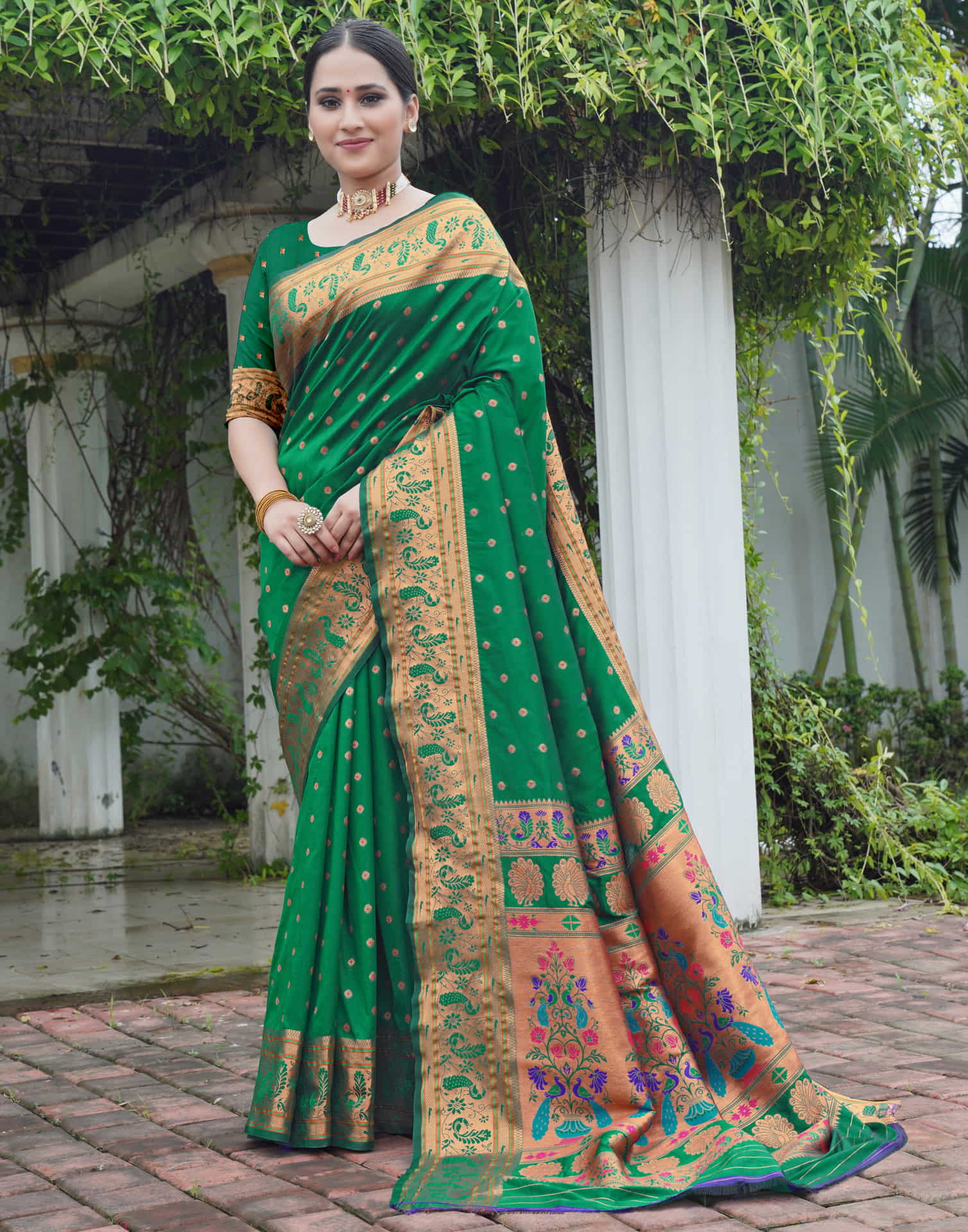 Dark Green Silk Weaving Paithani Saree