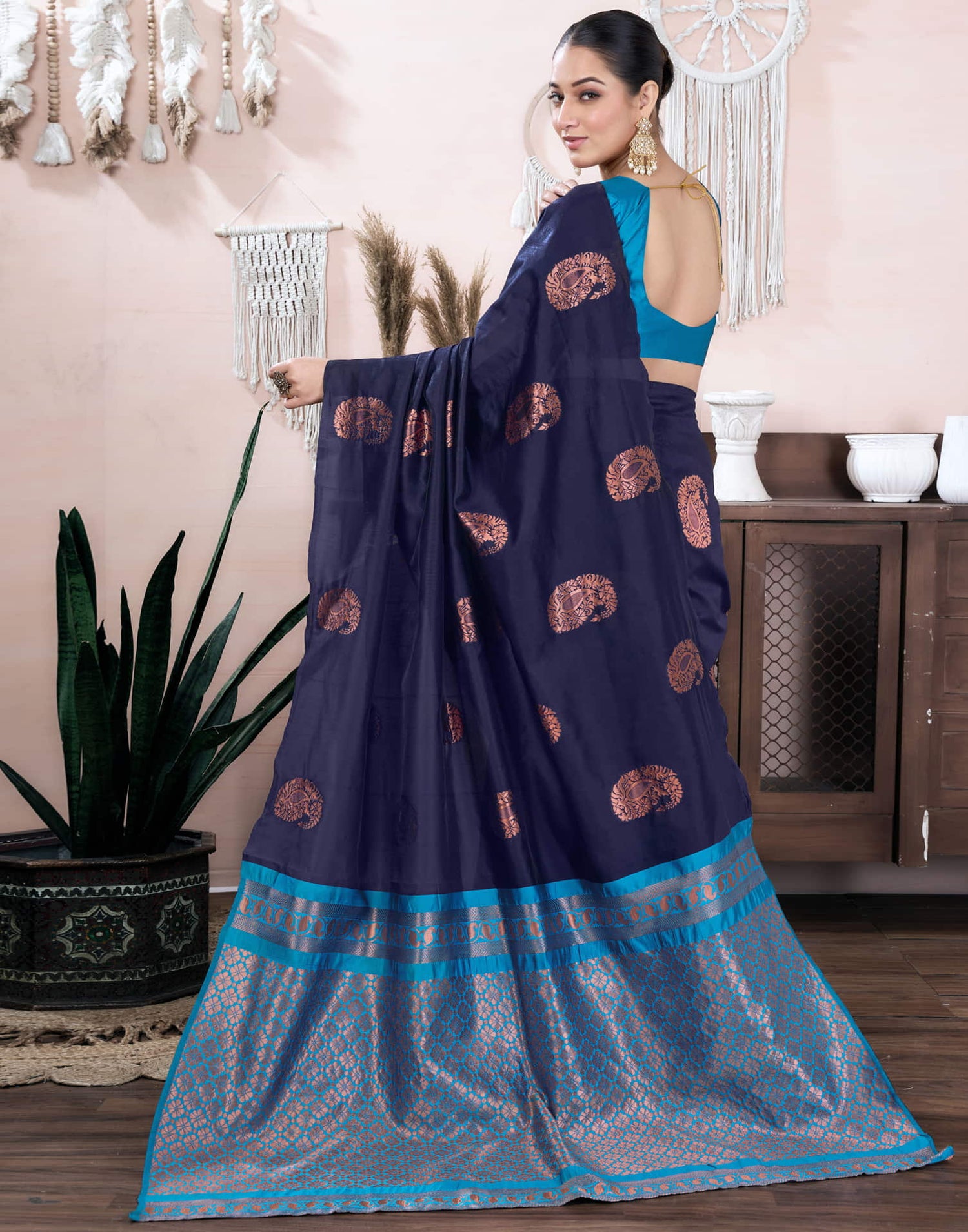 Navy Blue Silk Blend Weaving Saree