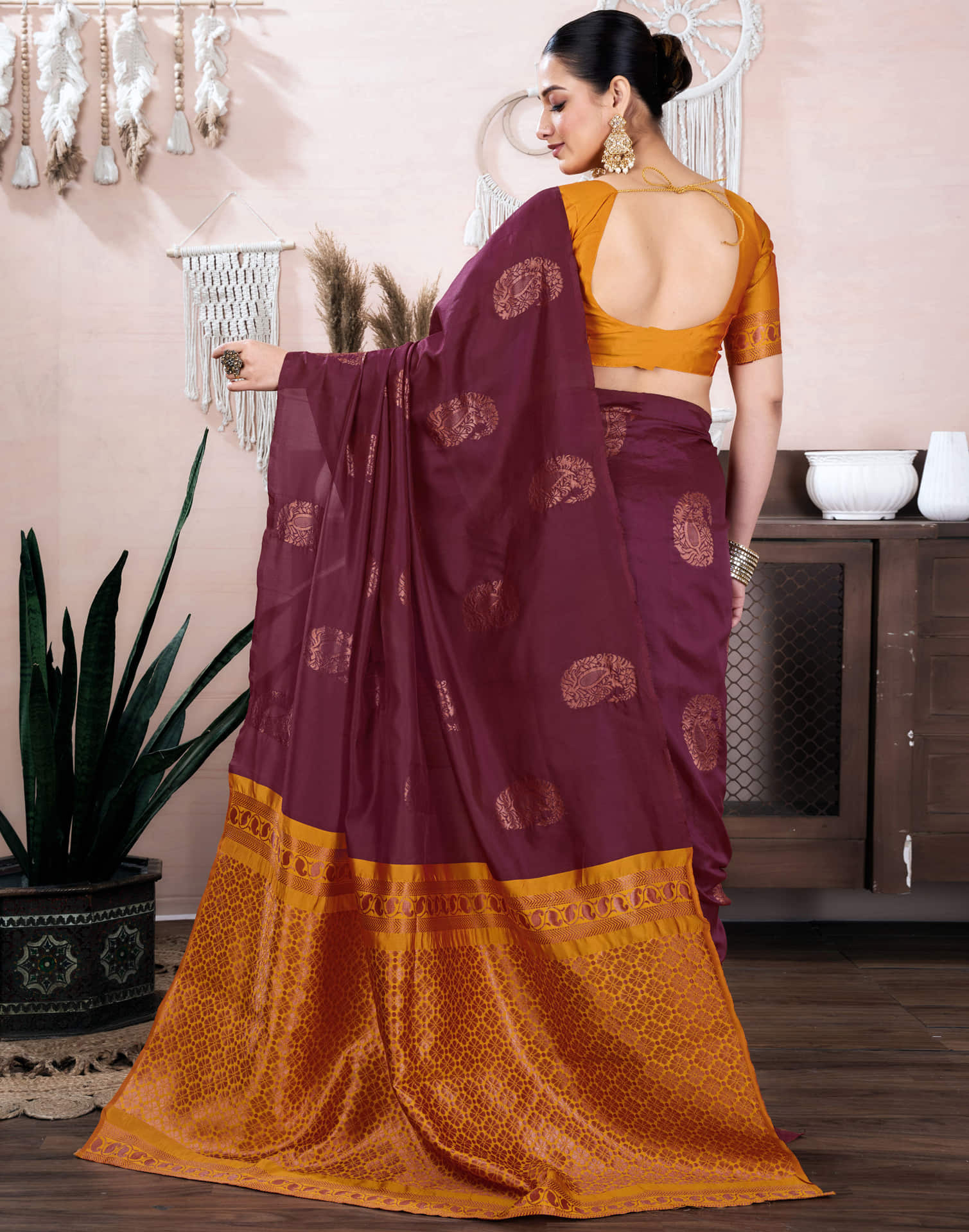 Maroon Silk Blend Weaving Saree