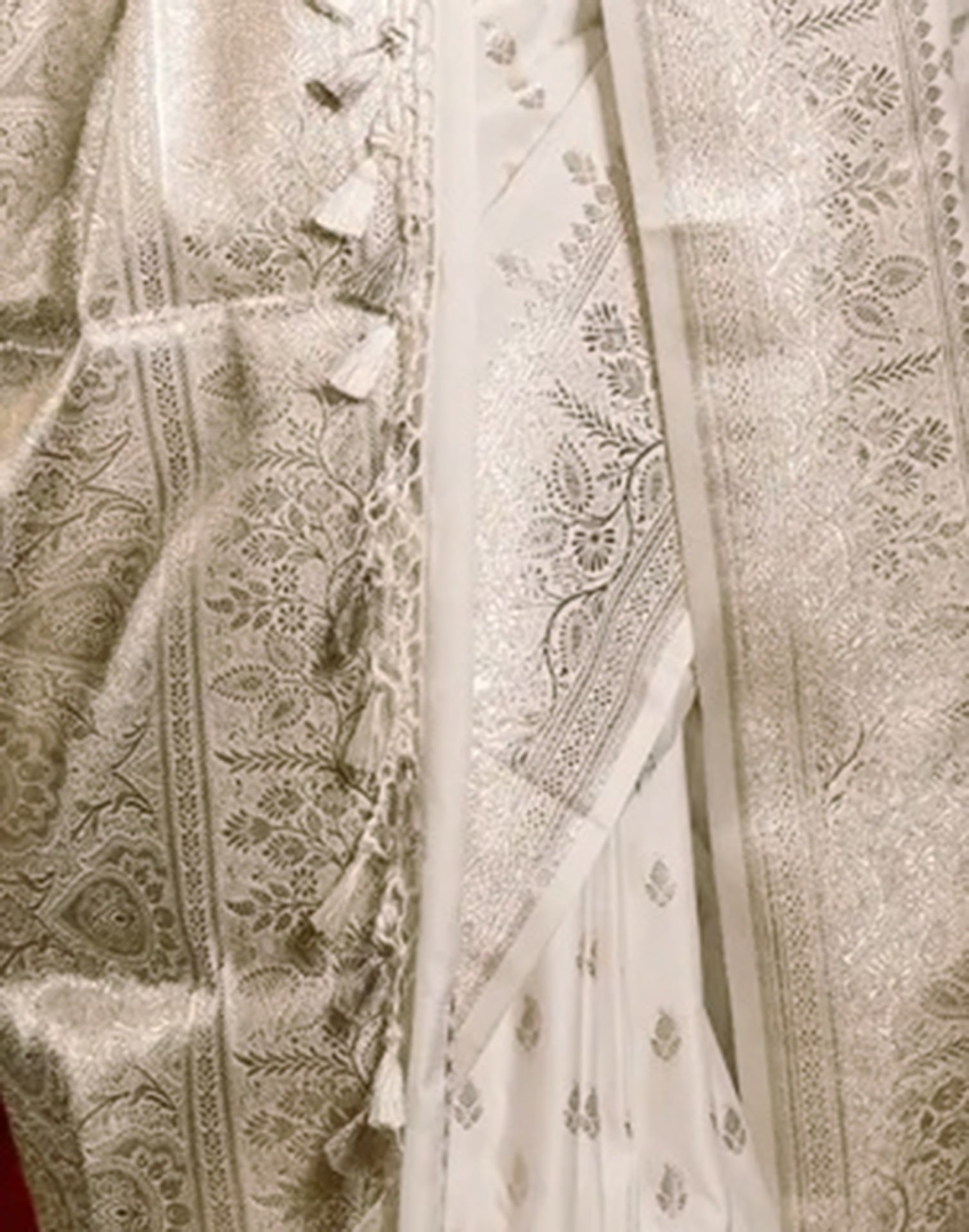 White Silk Woven Kanjivaram Saree