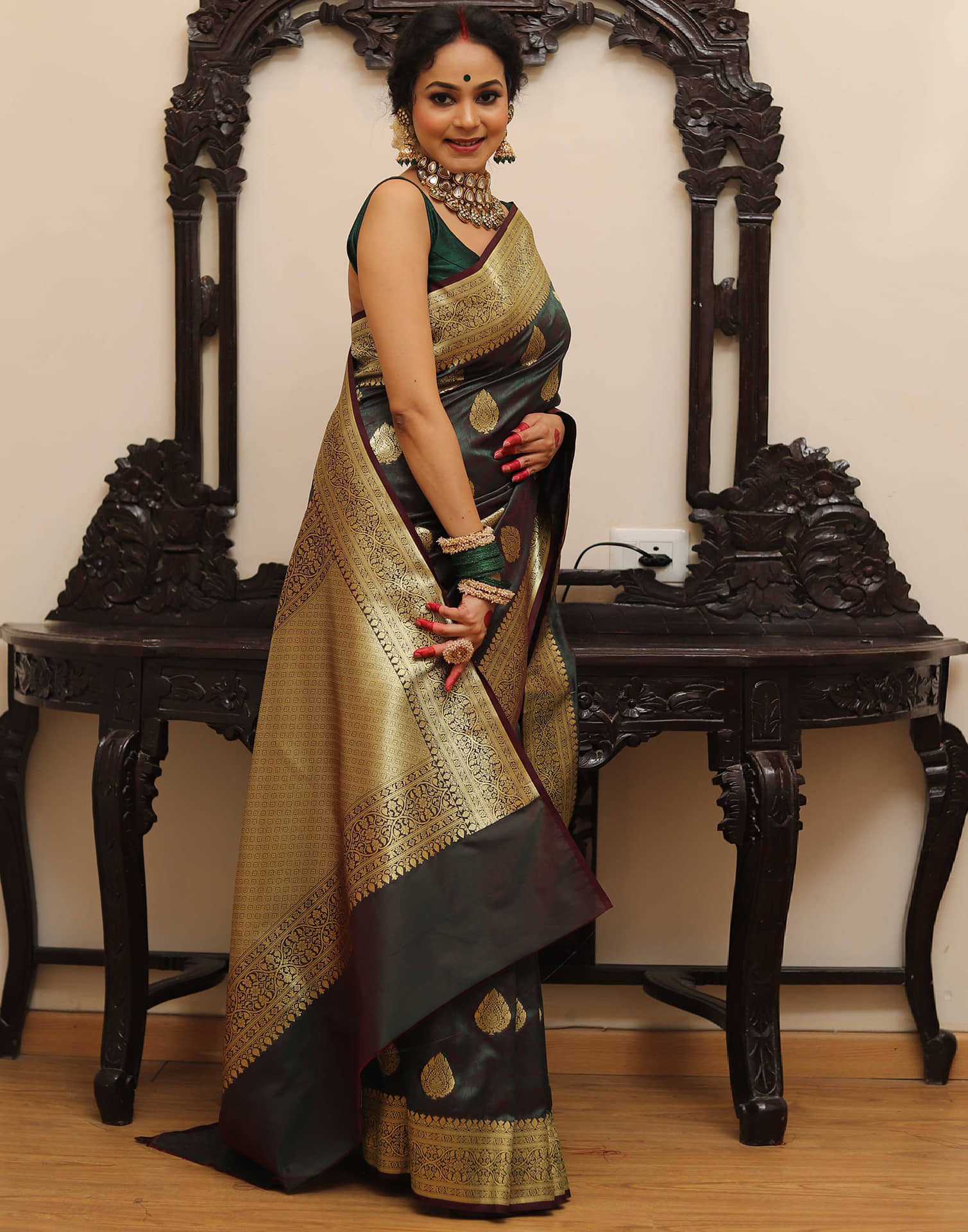 Dark Green Silk Woven Kanjivaram Saree