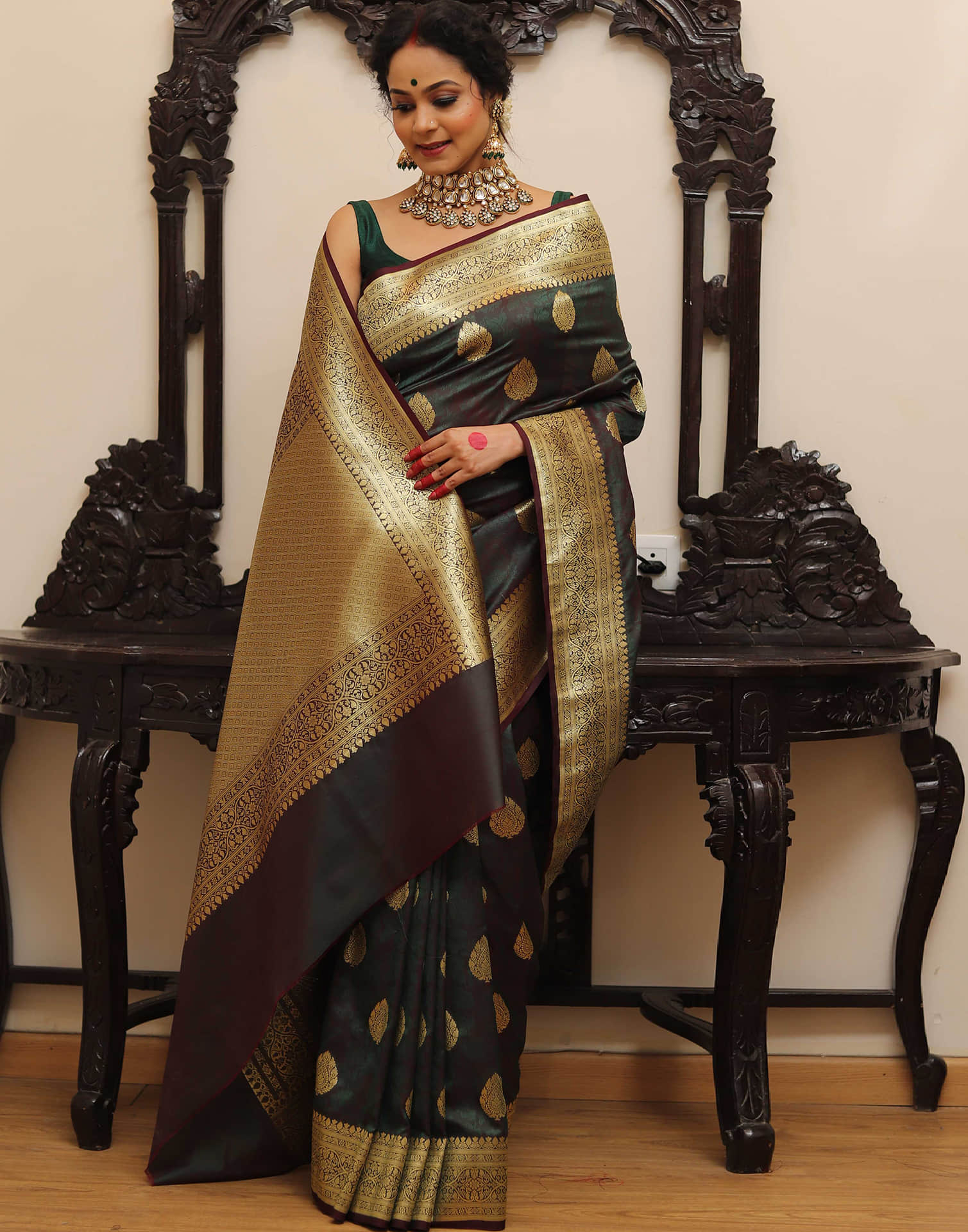 Dark Green Silk Woven Kanjivaram Saree