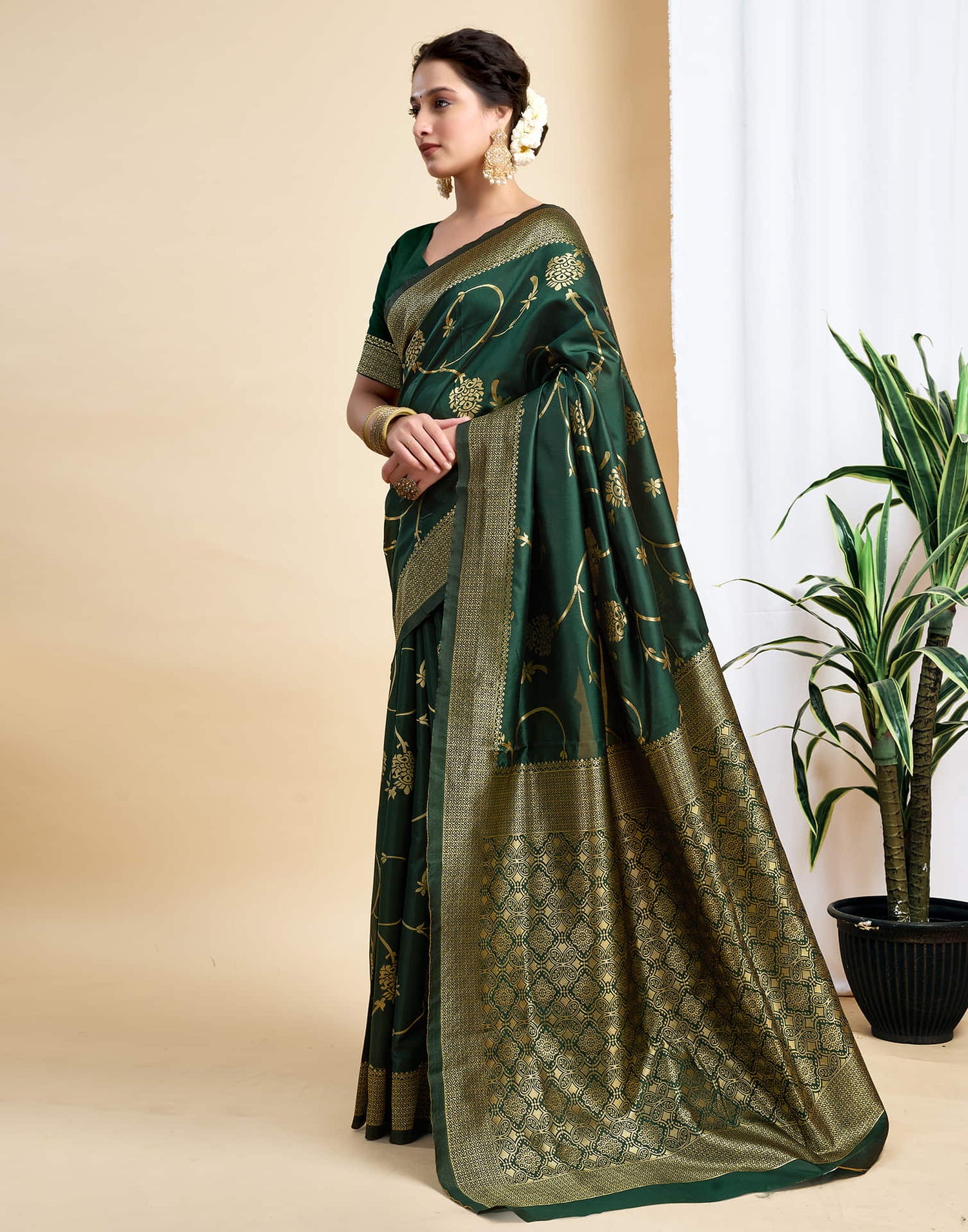 Dark Green Silk Woven Banarasi Saree