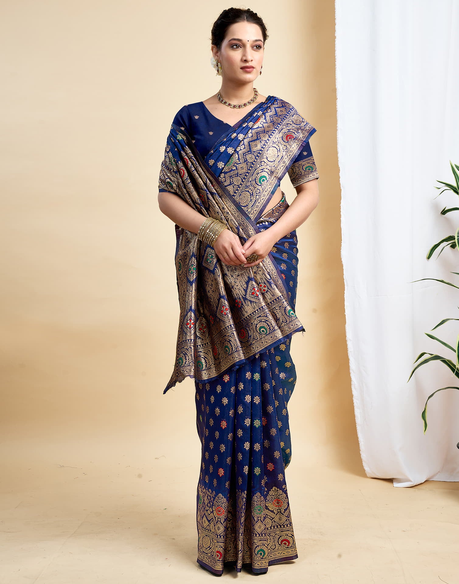 Navy Blue Silk Woven Kanjivaram Saree