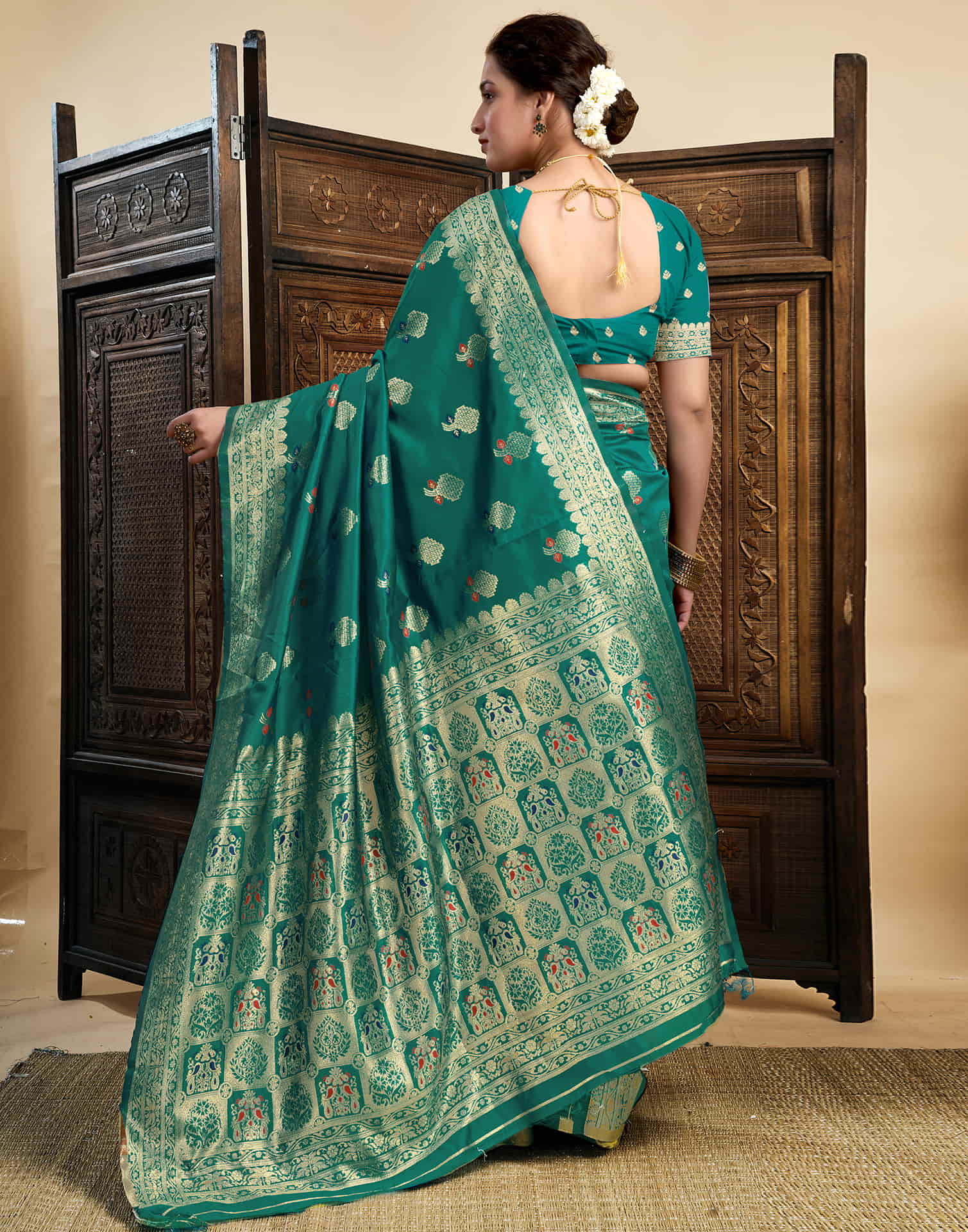 Teal Green Silk Woven Kanjivaram Saree