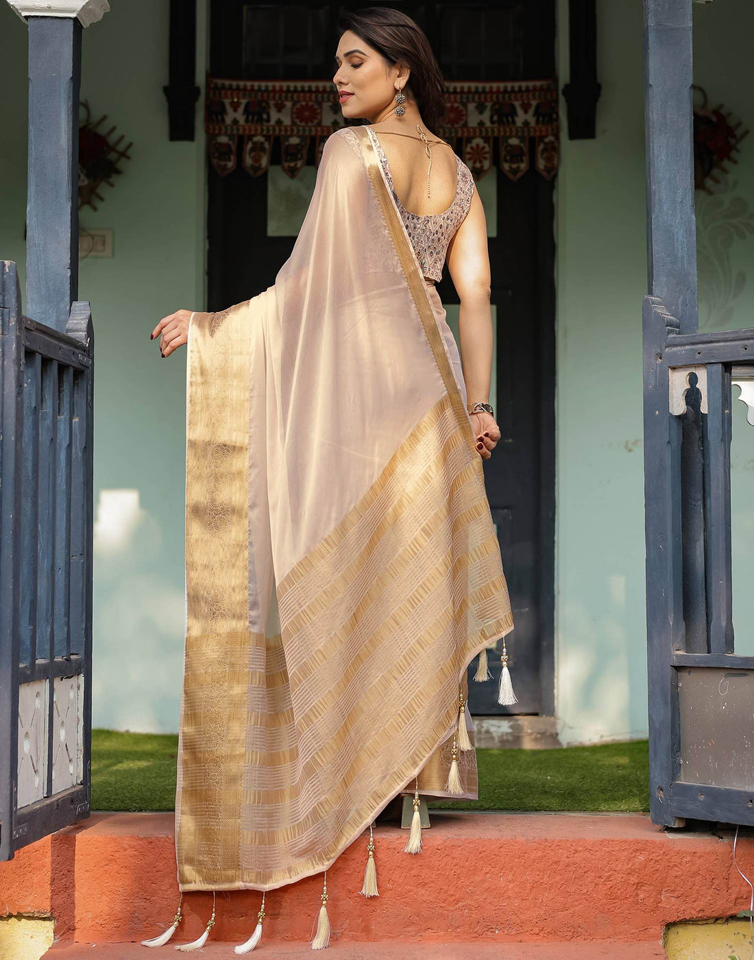 Off White Chiffon Woven Solid Saree