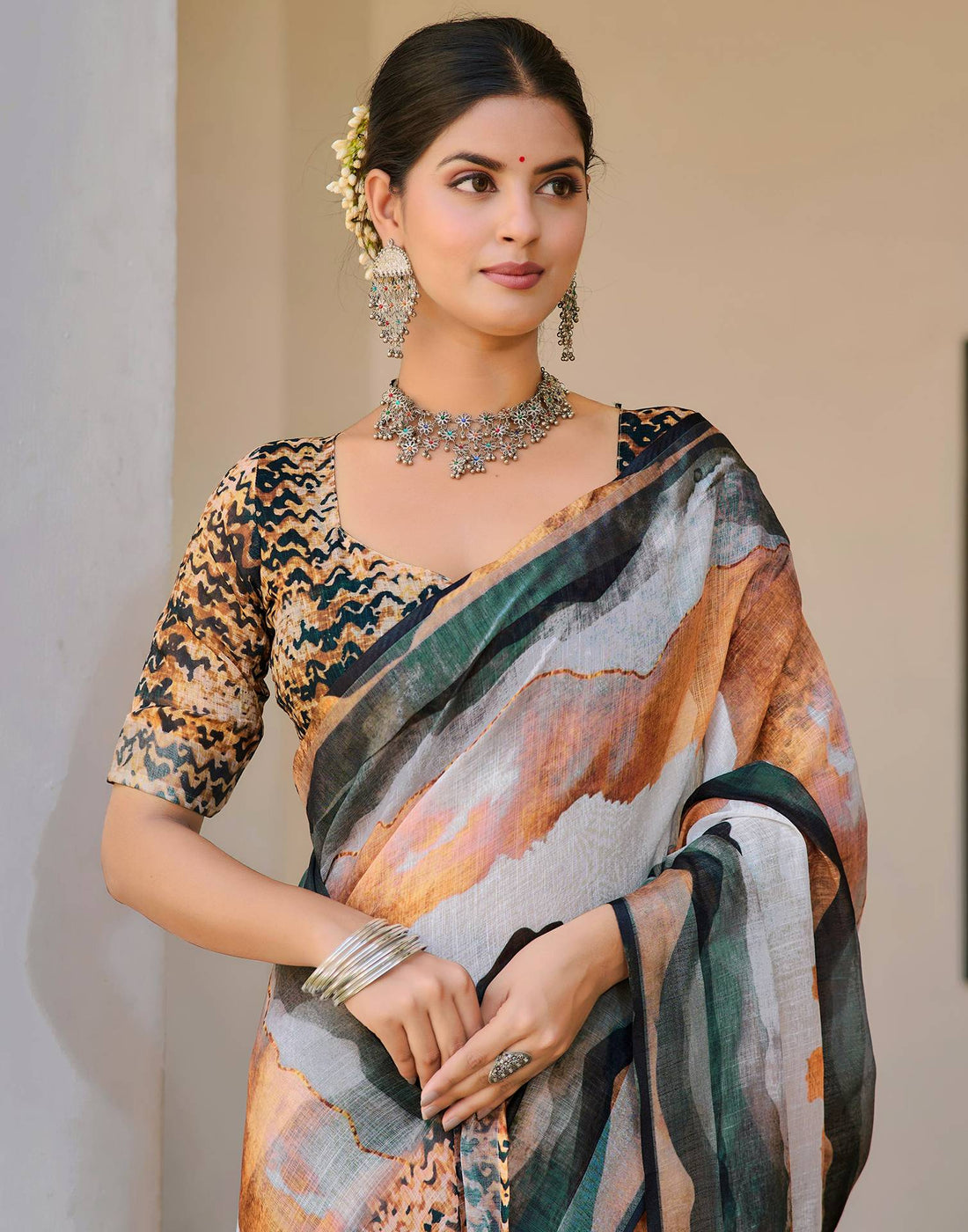 White Cotton Linen Printed Saree
