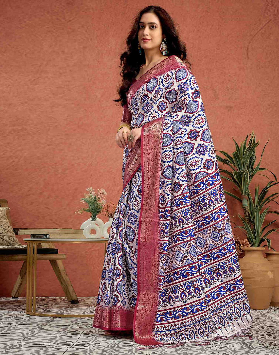 White Tussar Silk Printed Saree