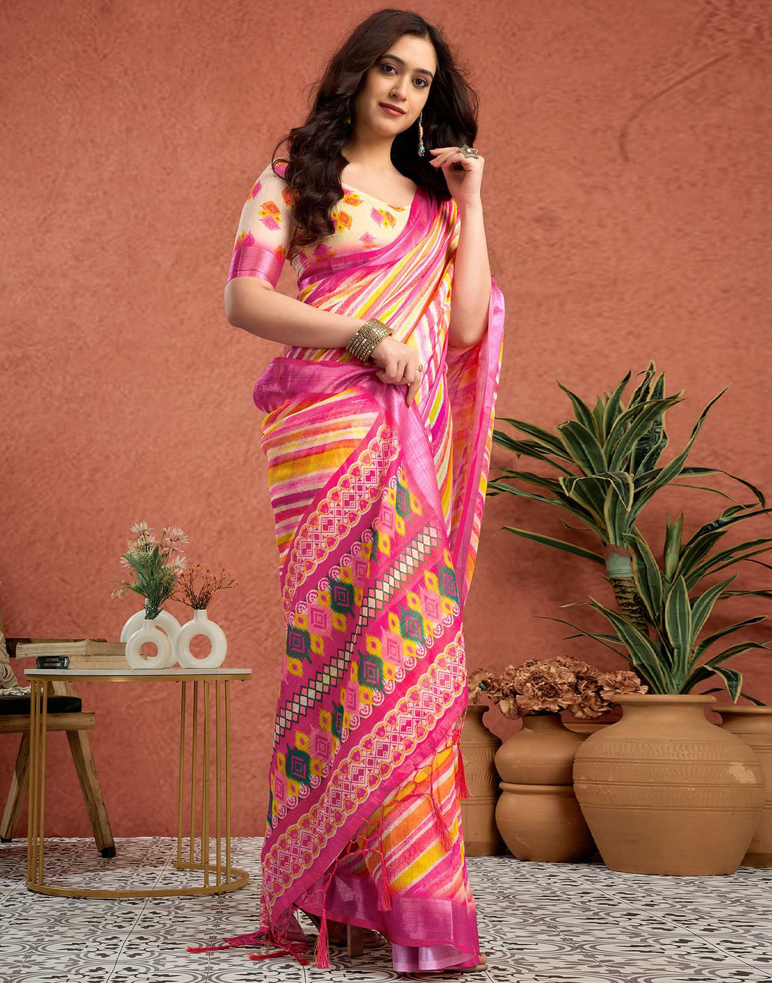 Pink Linen Printed Saree