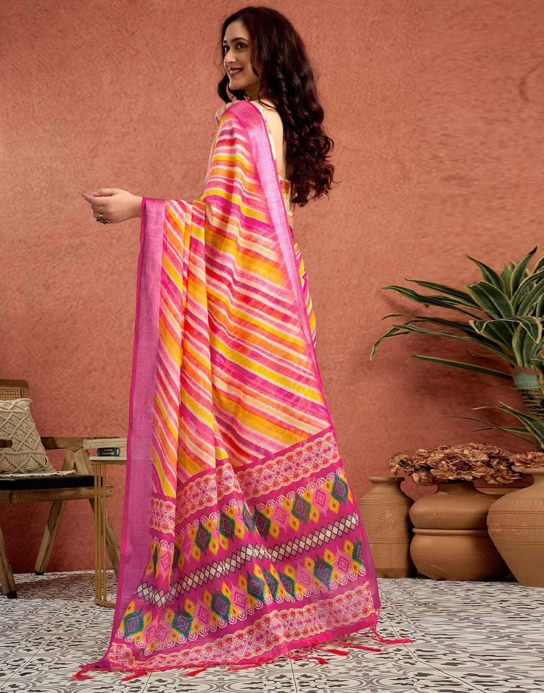 Pink Linen Printed Saree