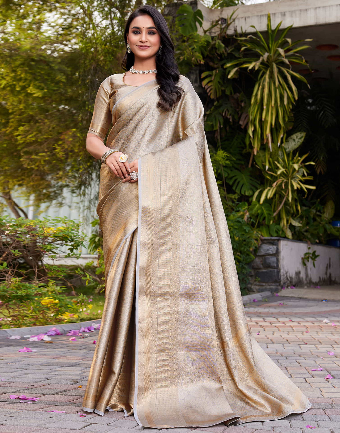 Golden Silk Woven Kanjivaram Saree