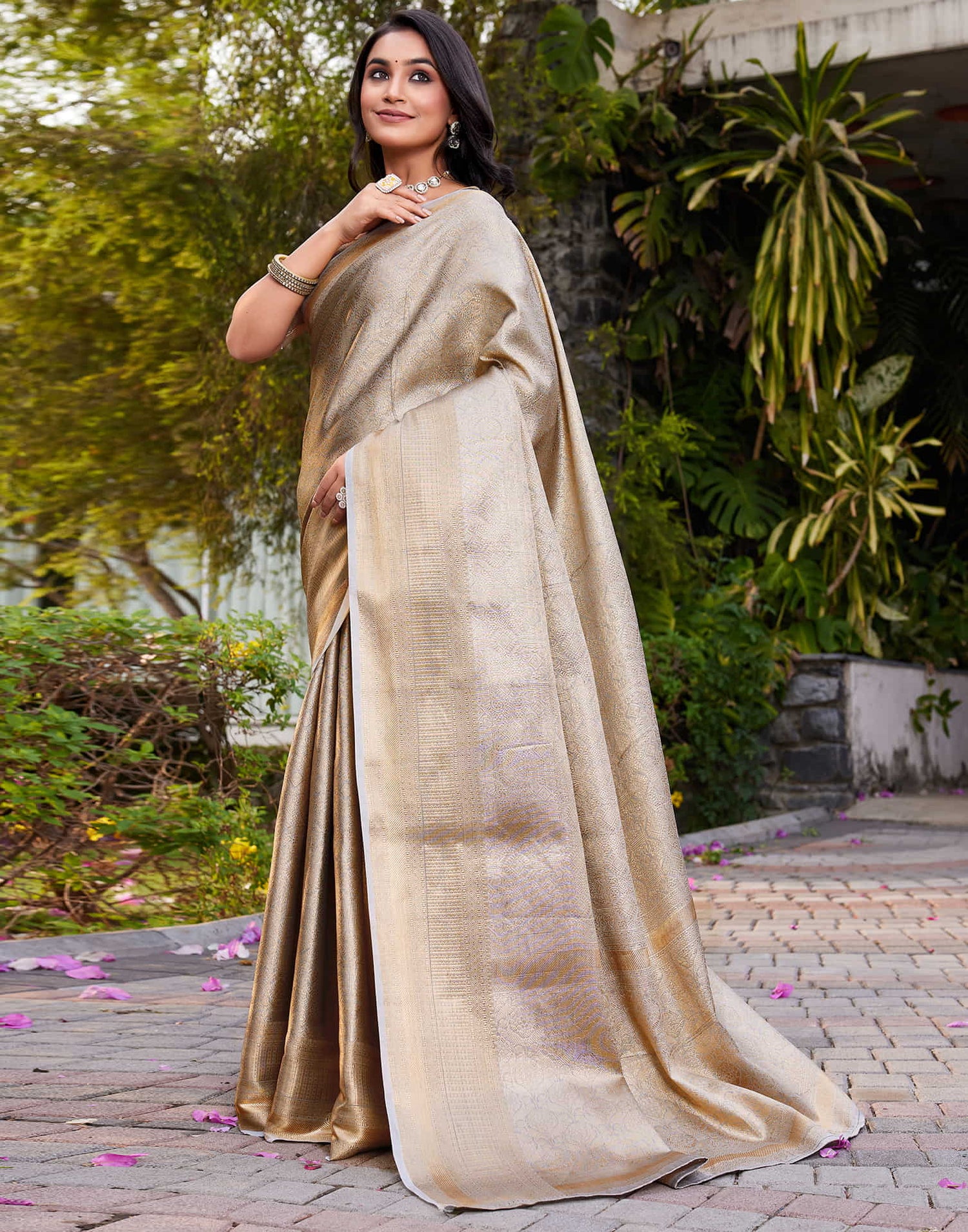 Golden Silk Woven Kanjivaram Saree