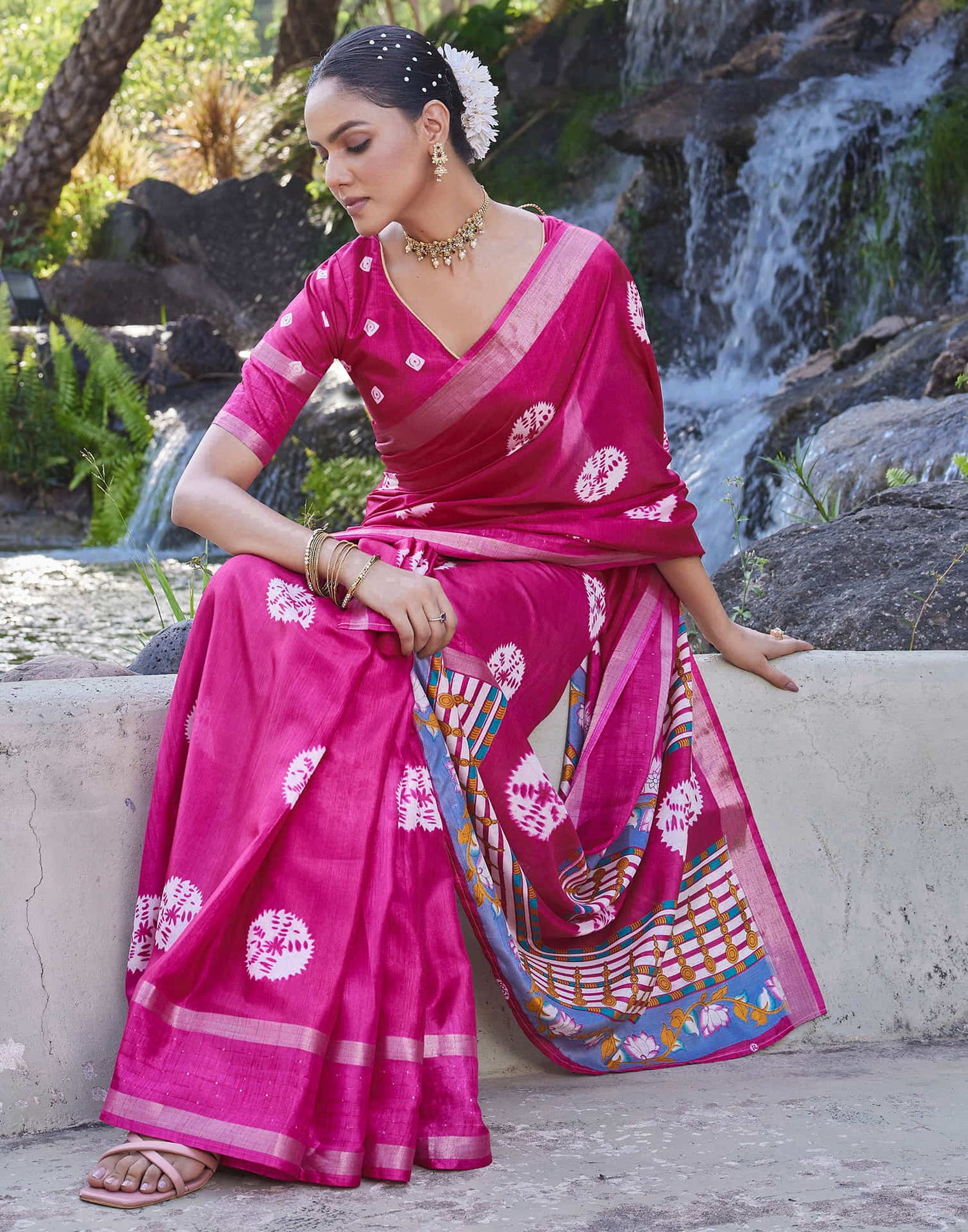 Rani Pink Dola Silk Bandhani Printed Saree