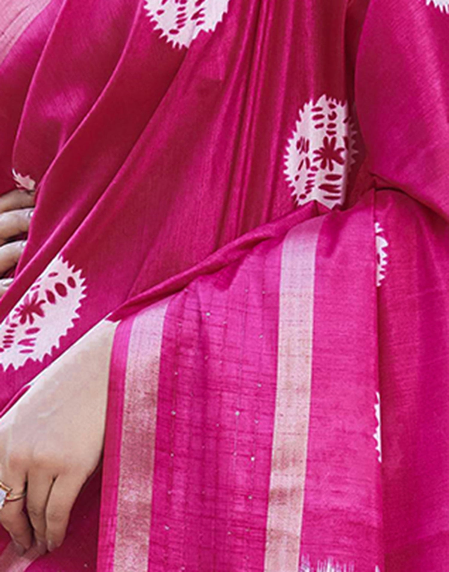 Rani Pink Dola Silk Bandhani Printed Saree