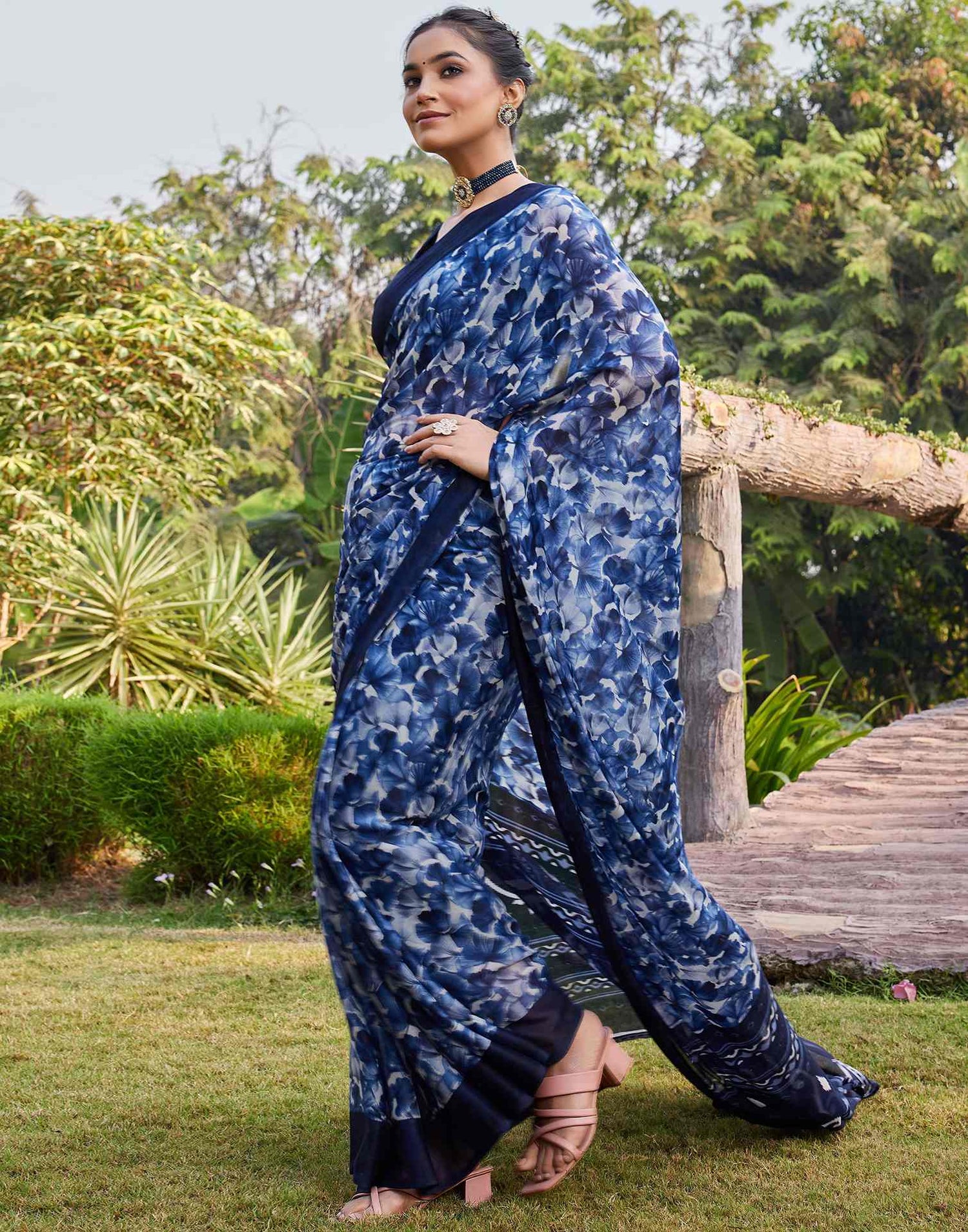 Navy Blue Georgette Floral Printed Saree
