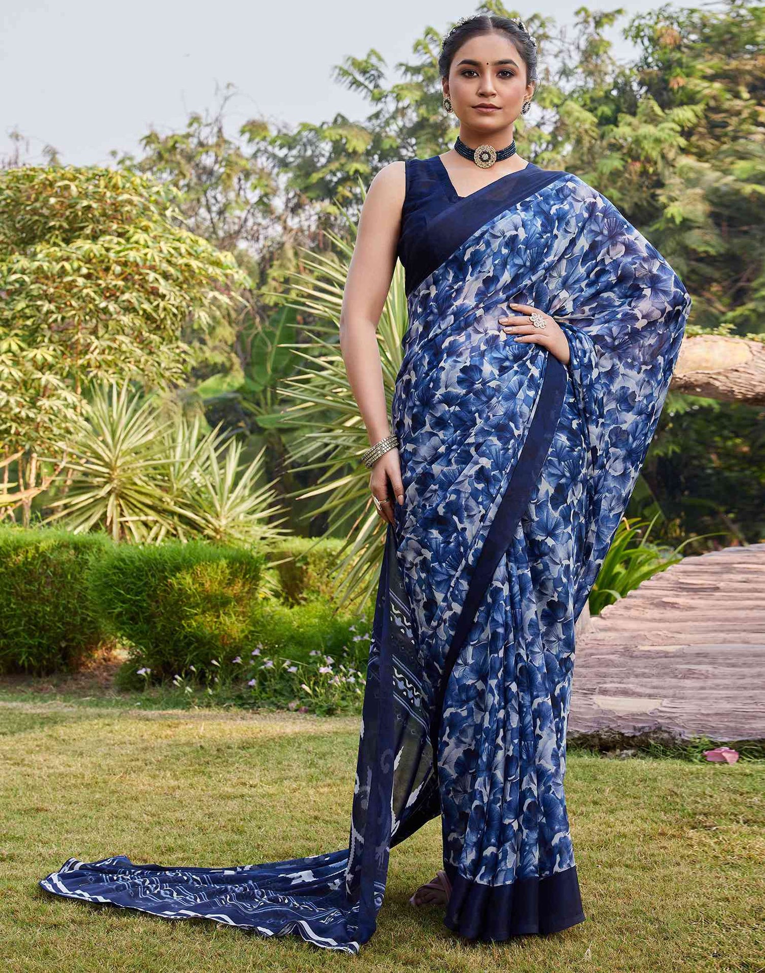 Navy Blue Georgette Floral Printed Saree