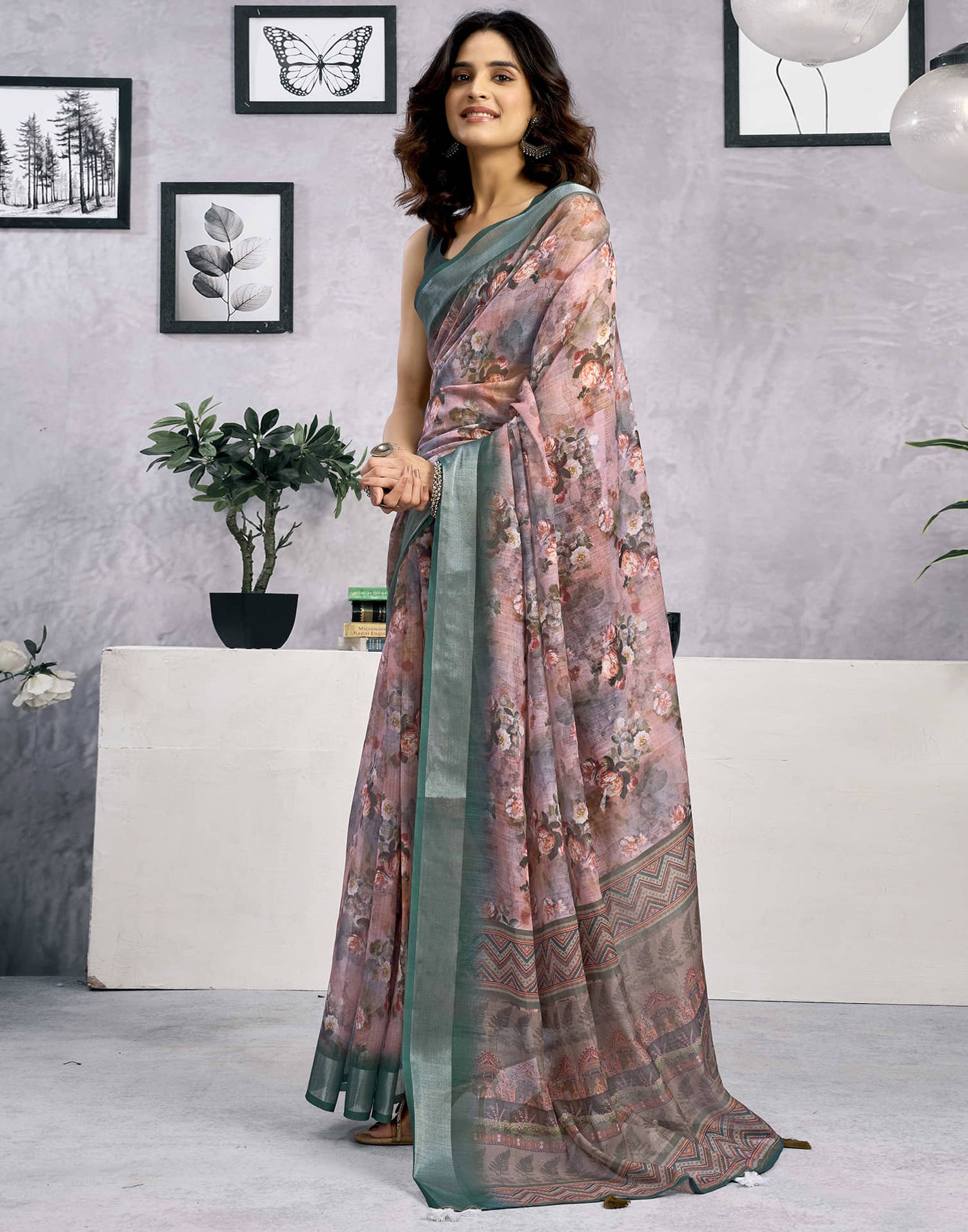 Mauve Linen Floral Printed Saree
