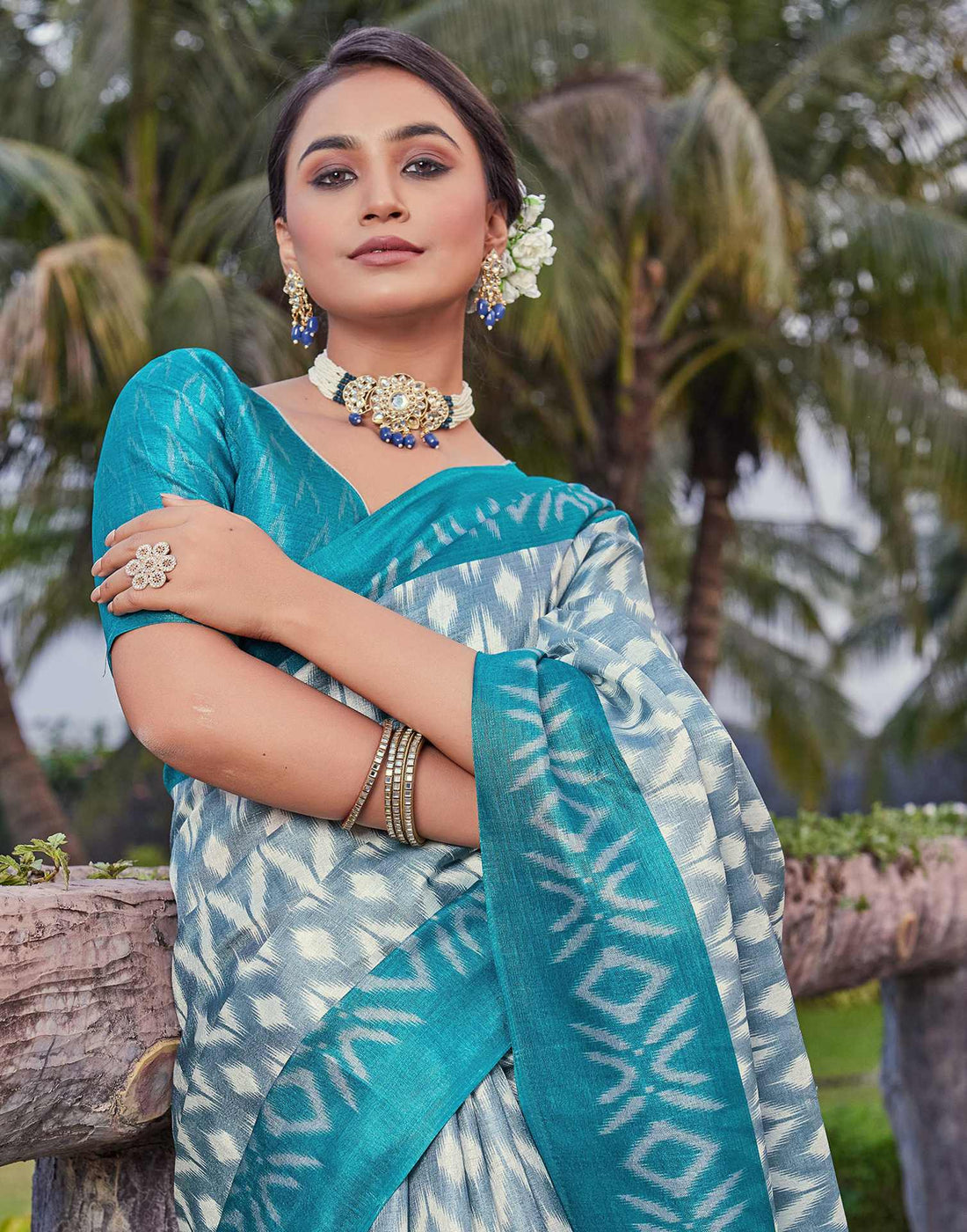 Grey Cotton Blend Ikkat Printed Saree