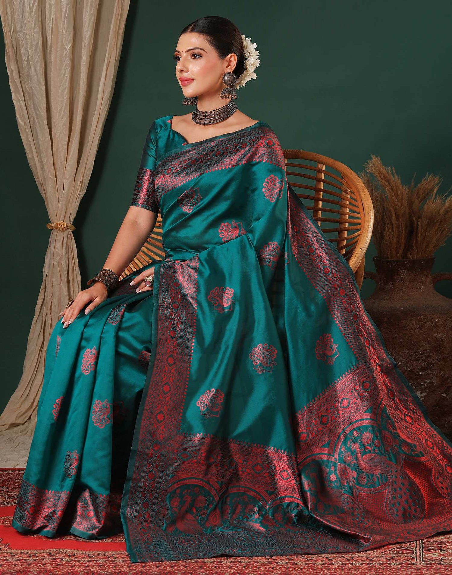 Rama Green Silk Woven Saree