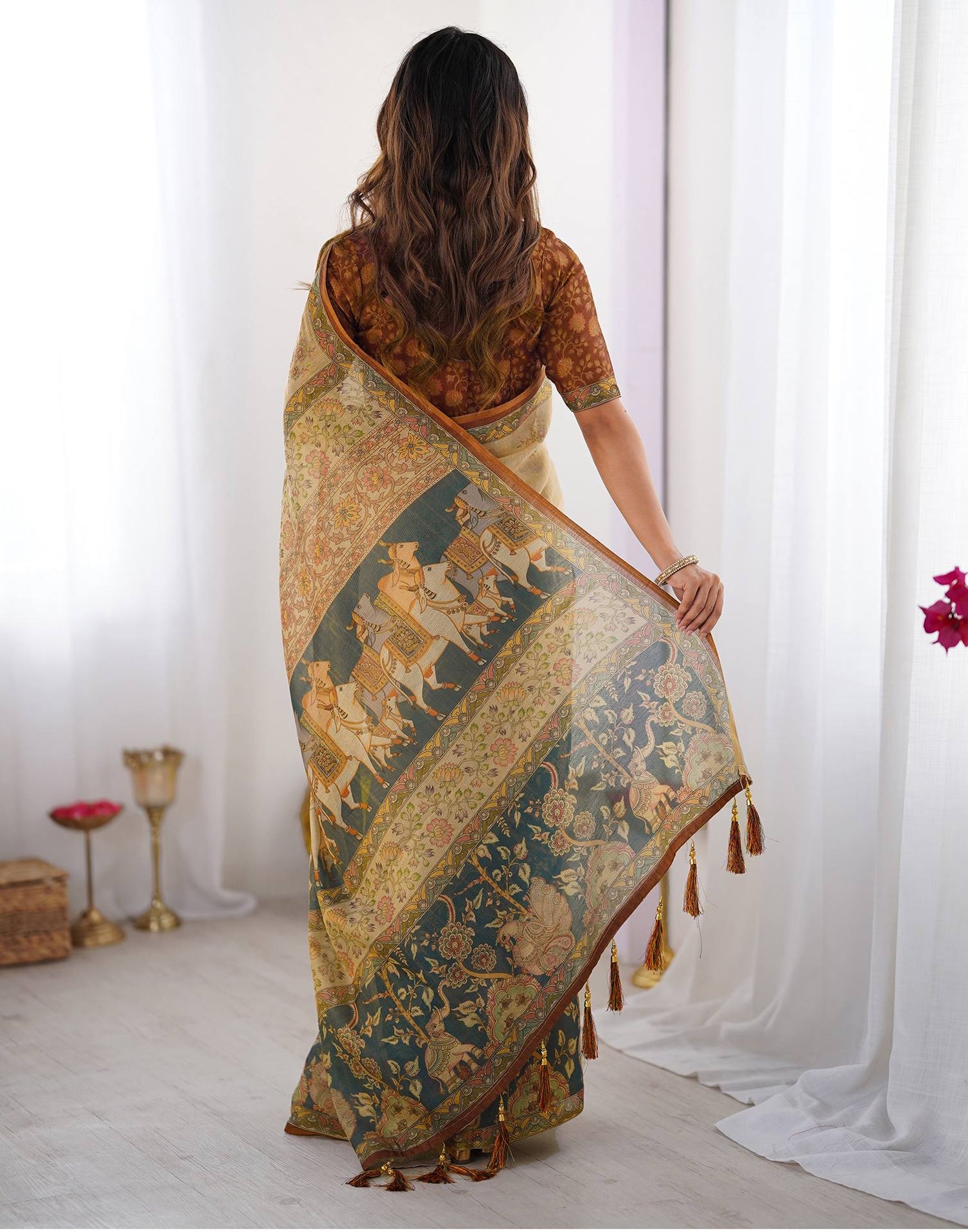 Beige Linen Printed Saree
