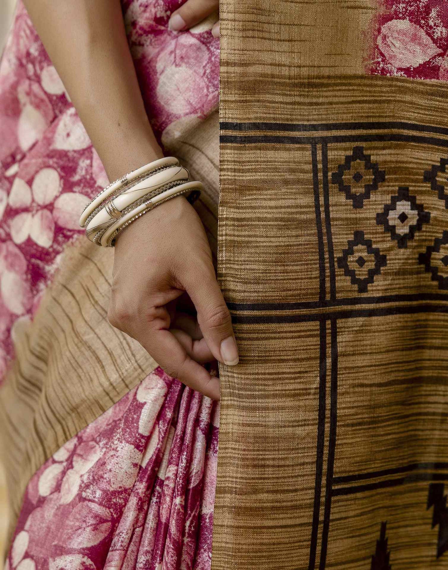 Pink Cotton Blend Printed Saree