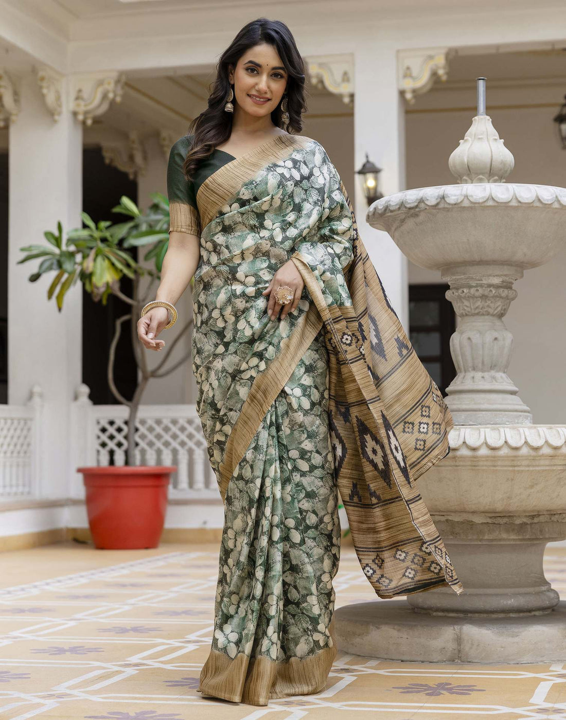 Dark Green Cotton Blend Printed Saree