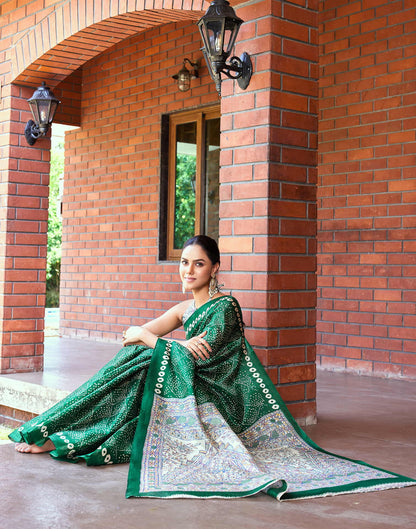 Dark Green Cotton Blend Bandhani Printed Saree