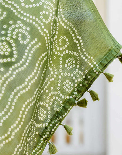 Green Cotton Blend Bandhani Printed Saree