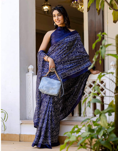 Navy Blue Cotton Blend Bandhani Printed Saree