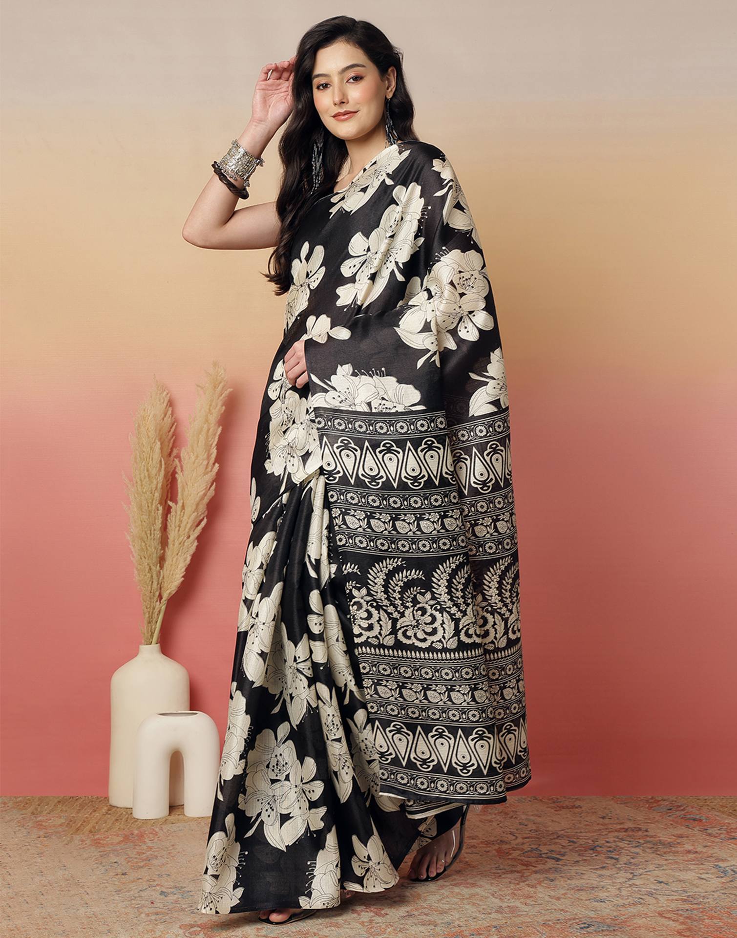 Black Cotton Blend Floral Printed Saree