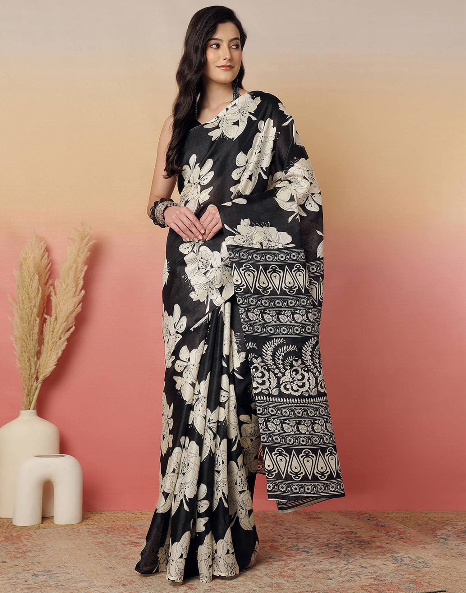 Black Cotton Blend Floral Printed Saree