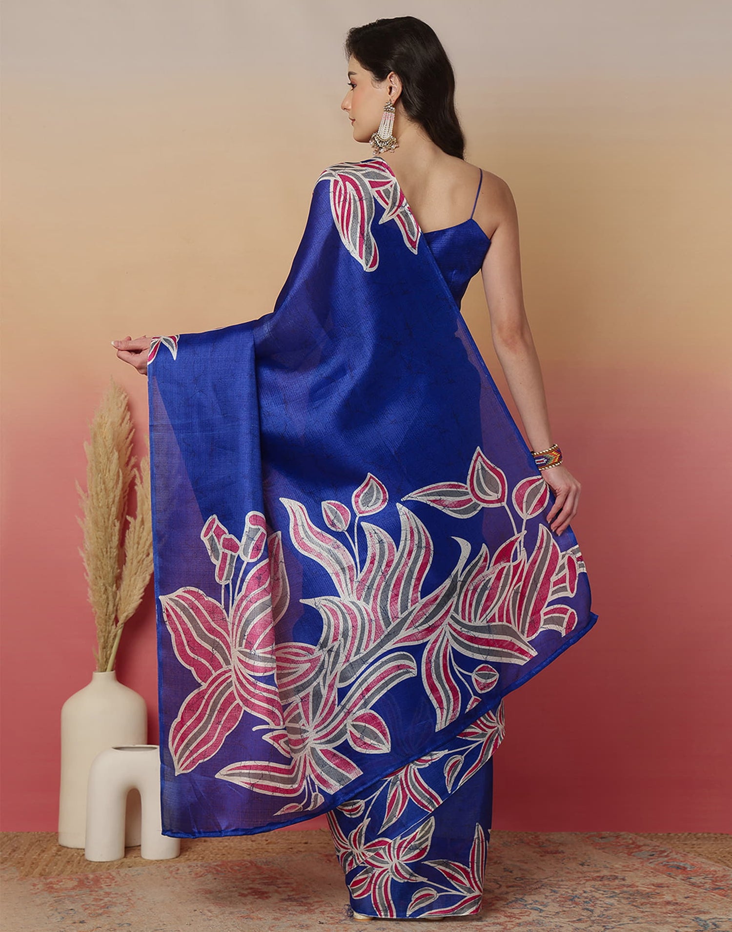 Blue Cotton Blend Printed Saree