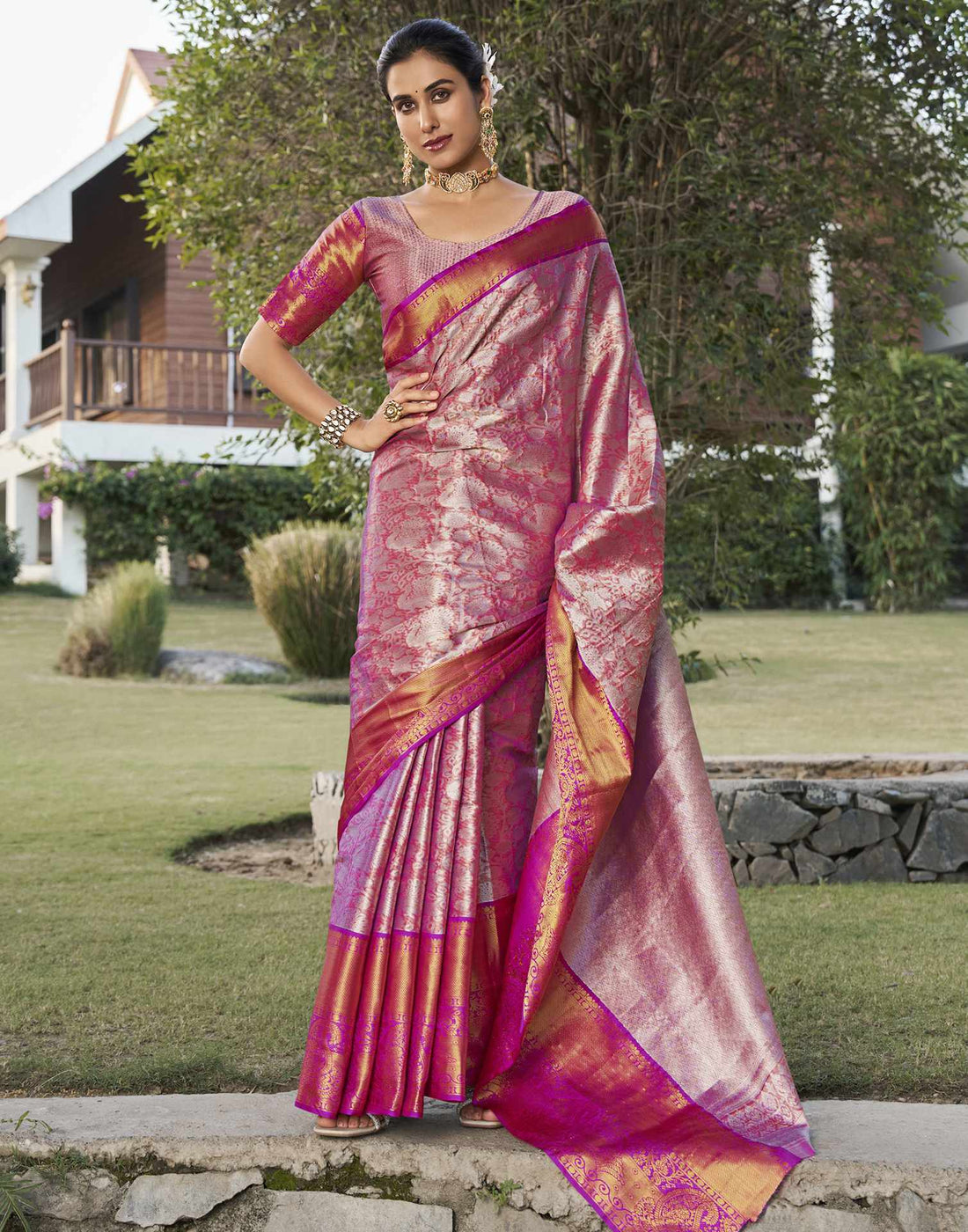 Pink Silk Woven Kanjivaram Saree