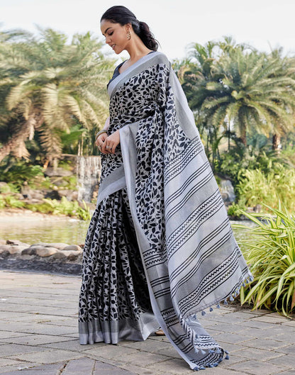 Grey Cotton Blend Printed Saree