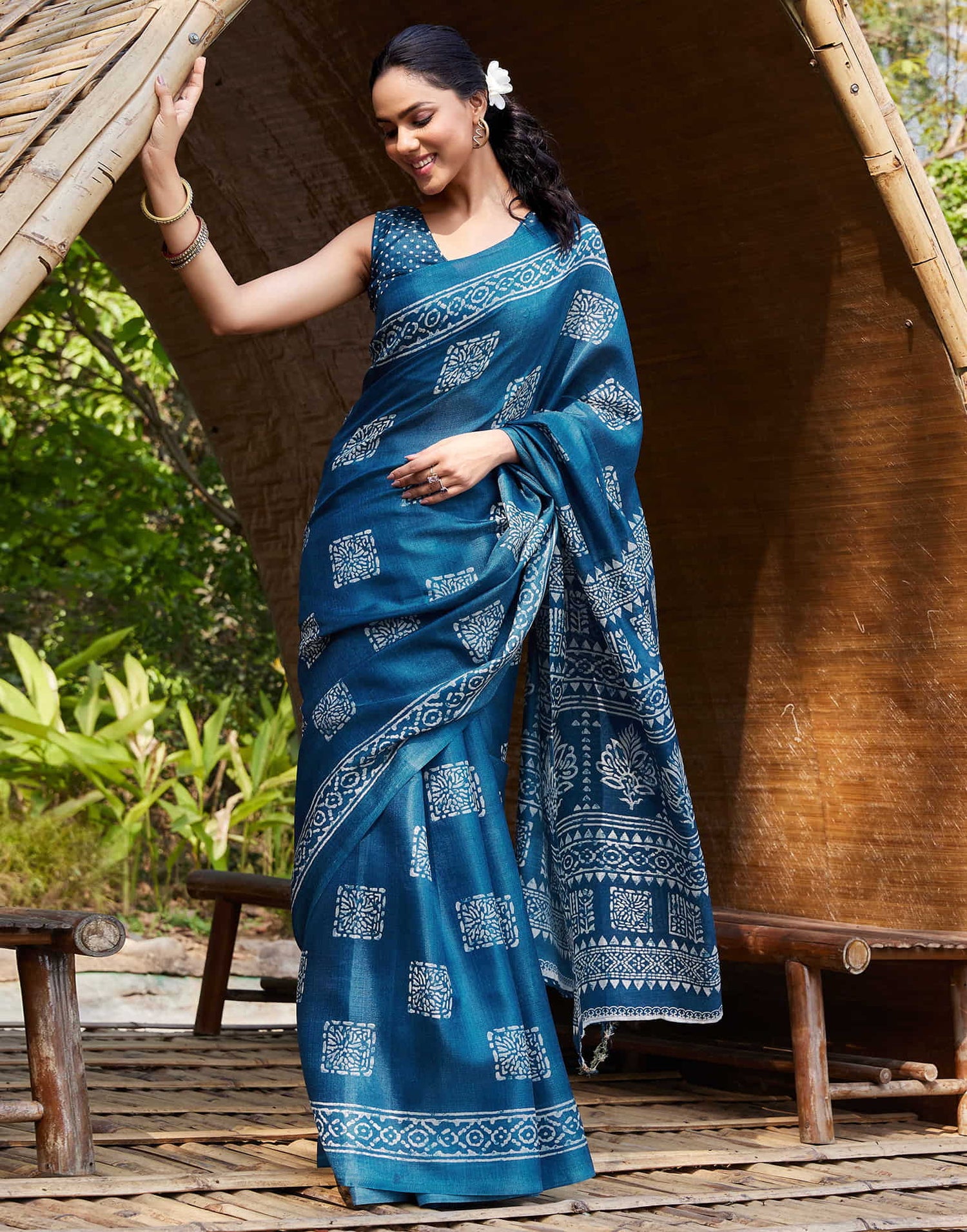 Dark Blue Cotton Blend Printed Saree