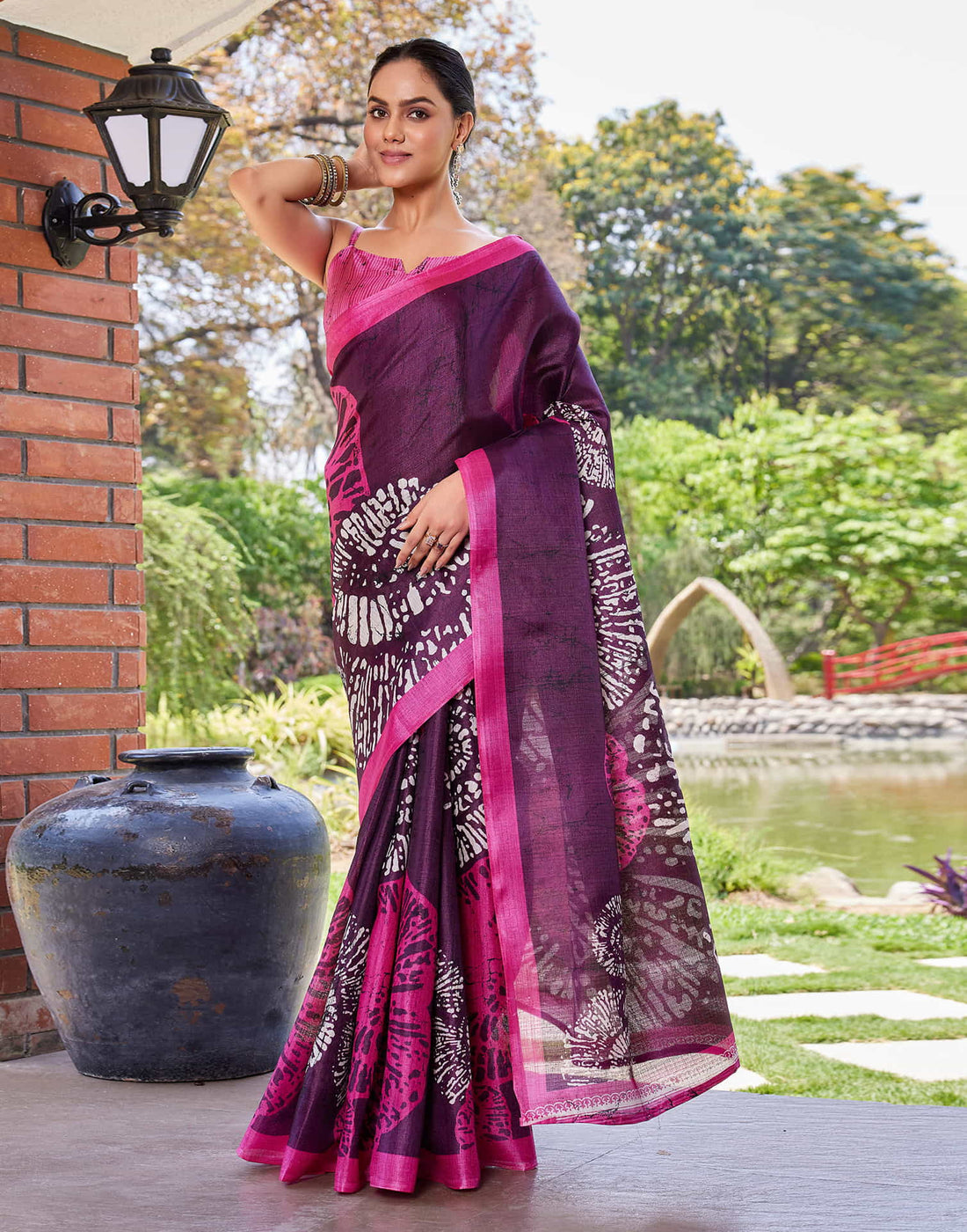 Dark Purple Cotton Blend Printed Saree