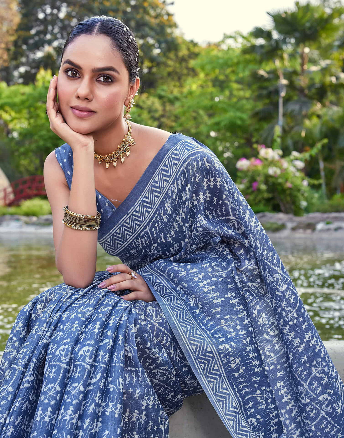 Dusty Blue Cotton Blend Warli Printed Saree