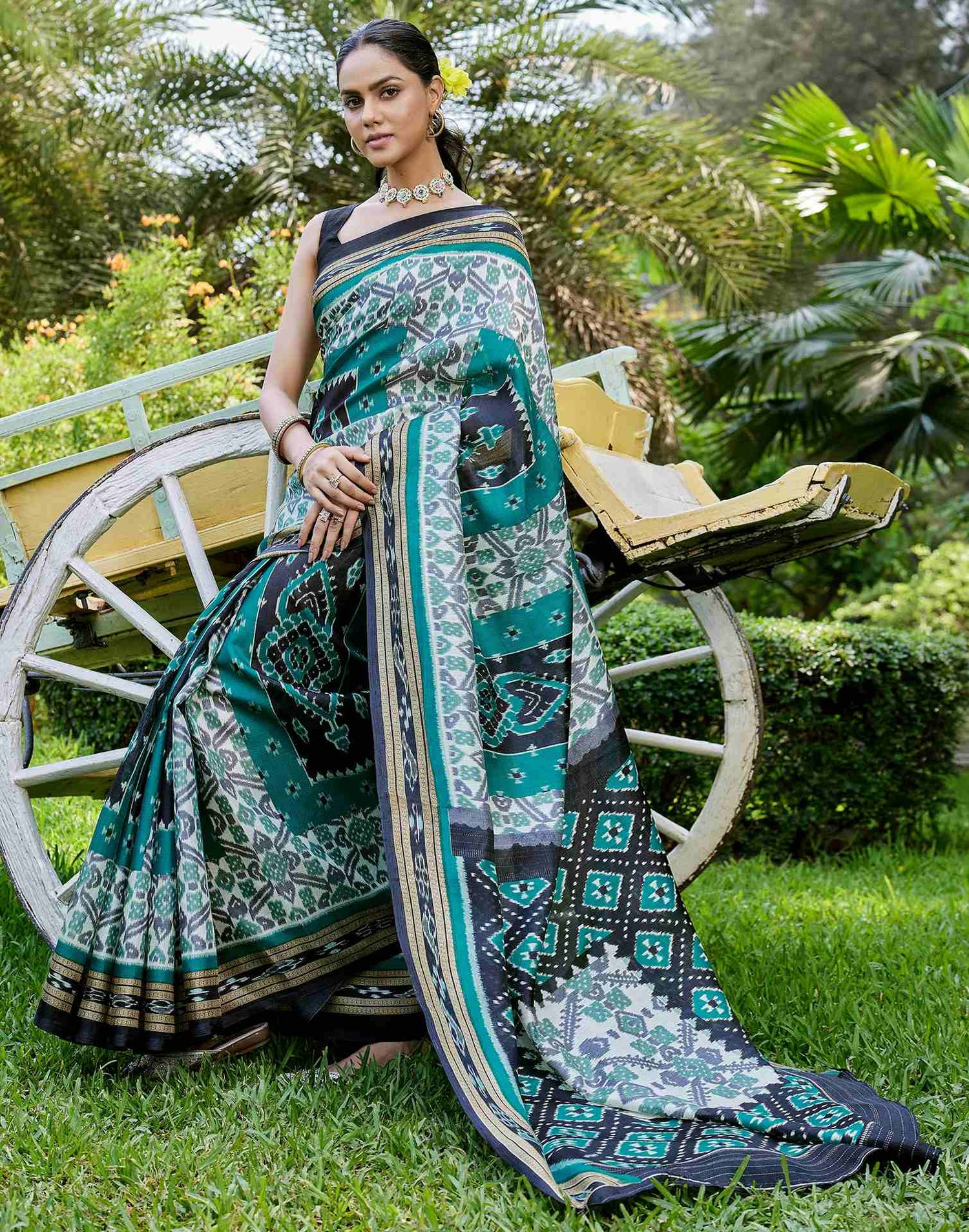 Teal Green Cotton Blend Printed Saree