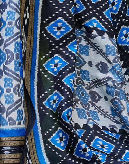 Blue Cotton Blend Printed Saree