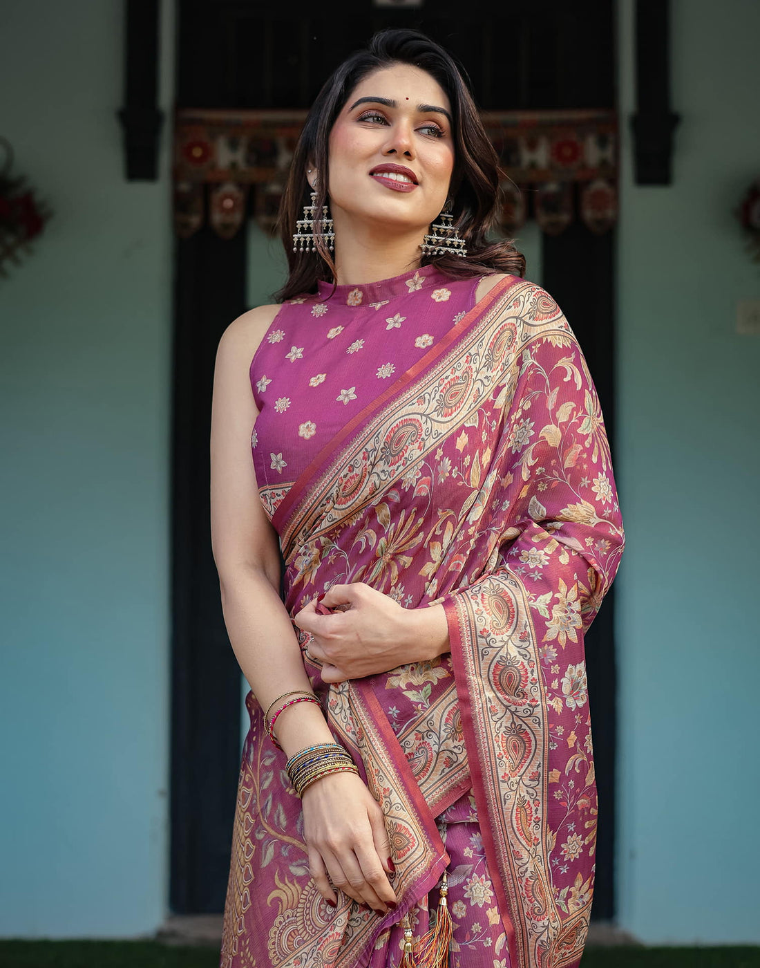 Dark Pink Linen Floral Printed Saree