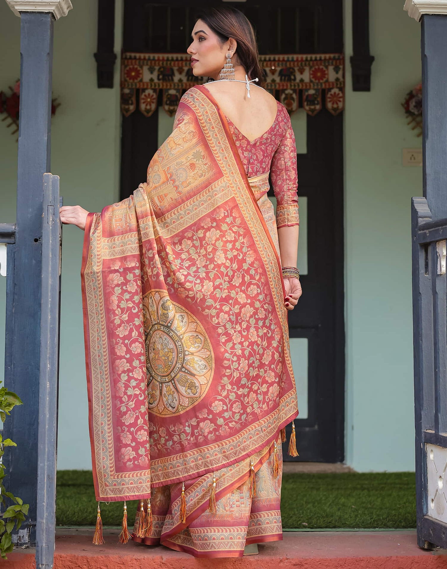 Pink Linen Printed Saree