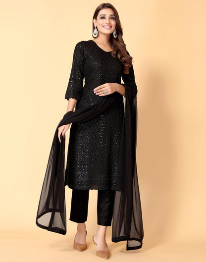 Black Kurti With Pant And Dupatta | Leemboodi