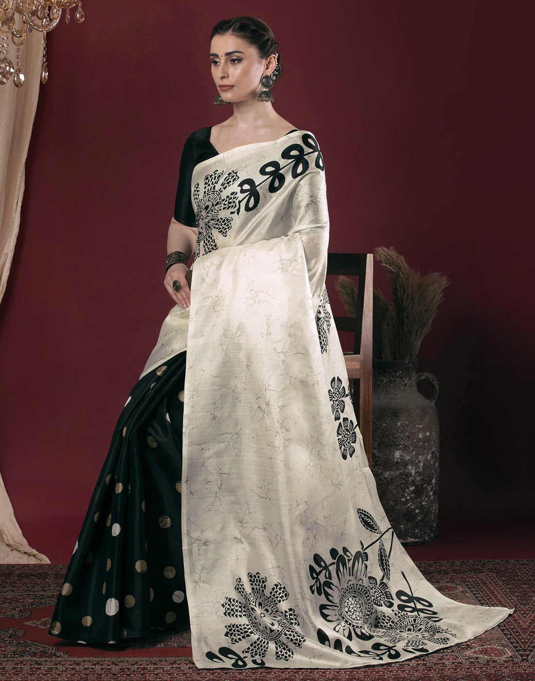 White Cotton Blend Floral Printed Saree
