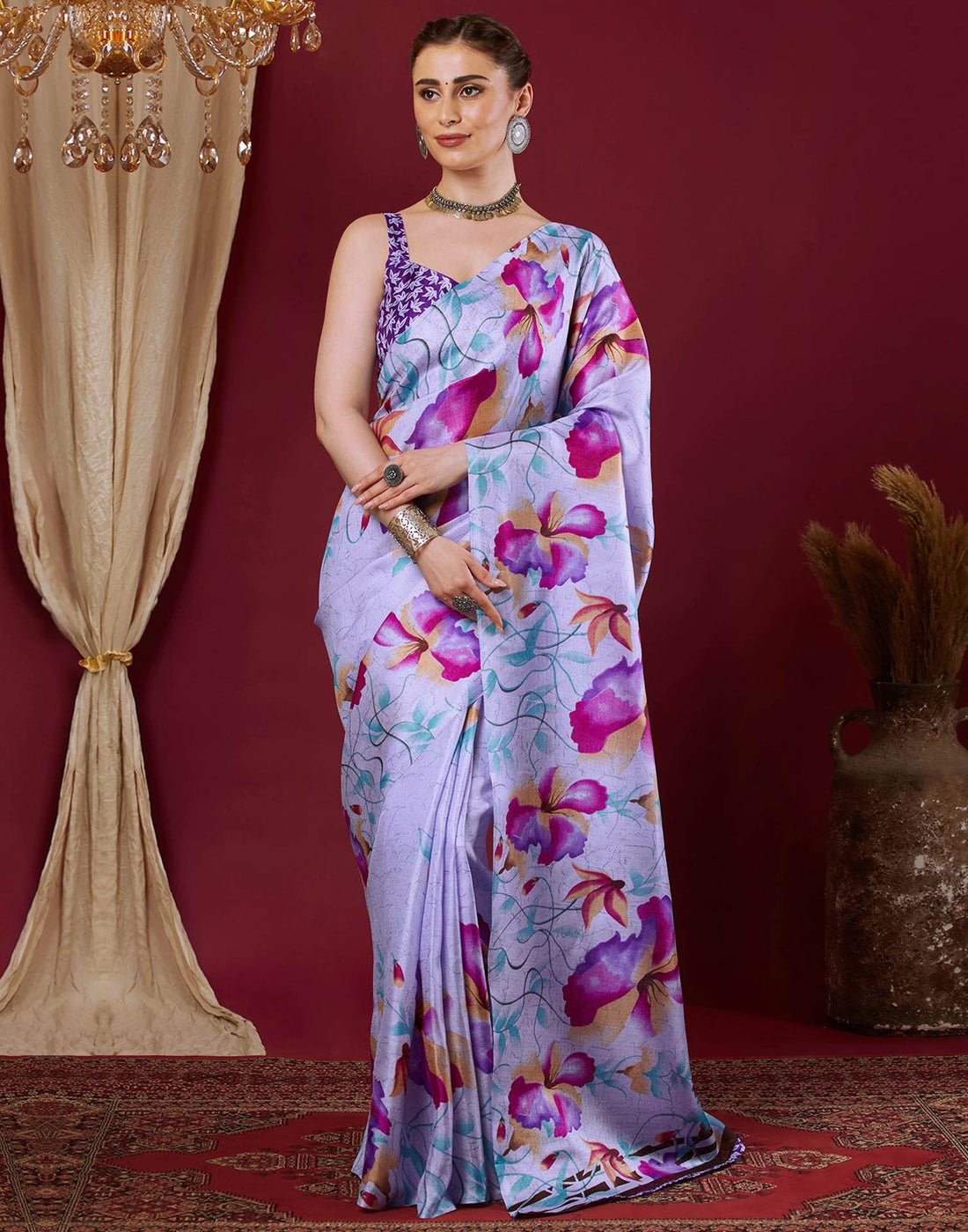 Light Lavender Cotton Blend Floral Printed Saree