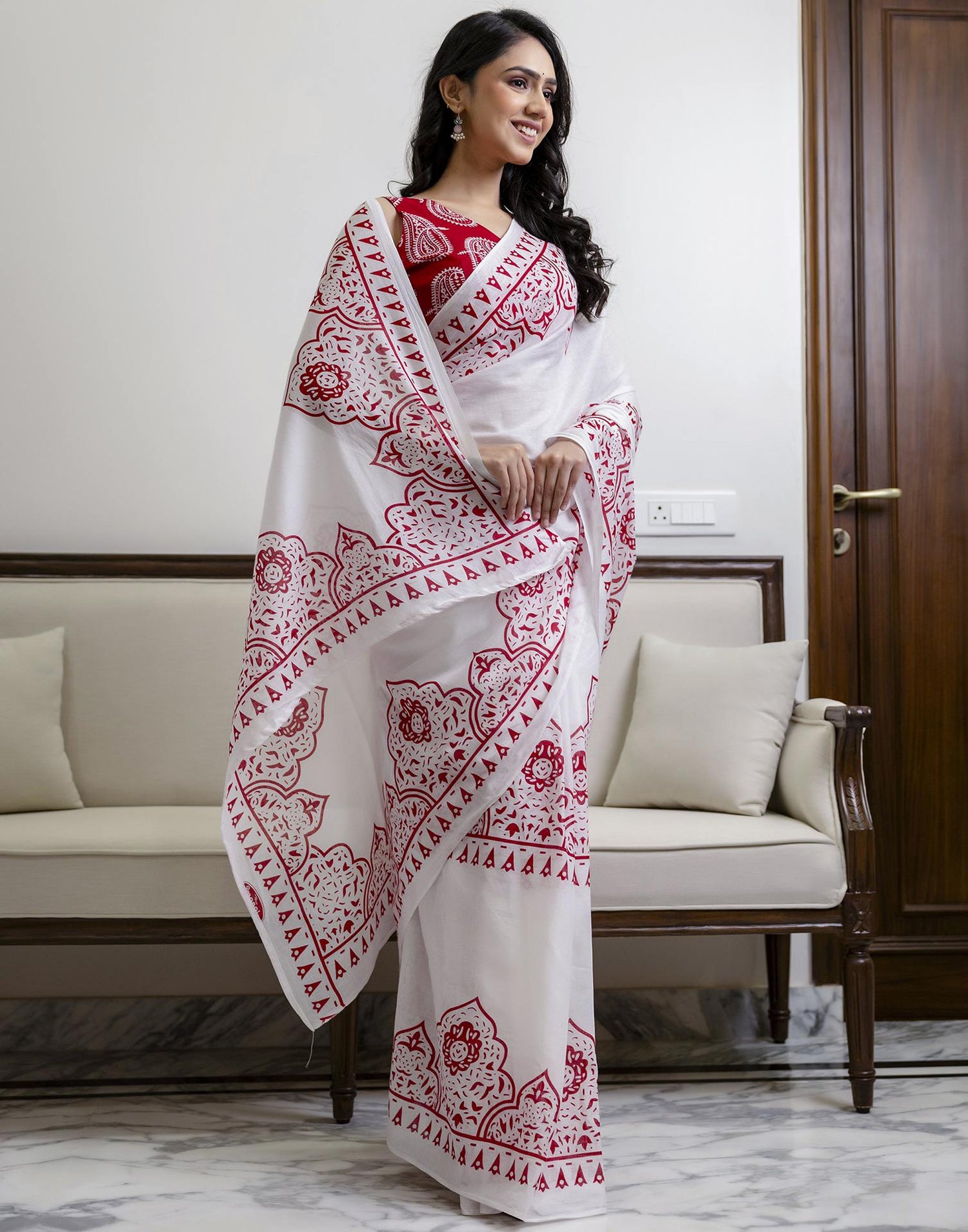 White Cotton Printed Saree